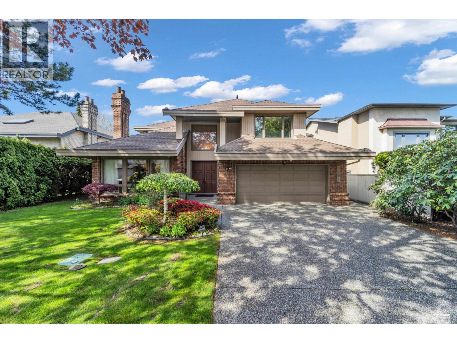 7591 TWEEDSMUIR AVENUE, richmond, British Columbia