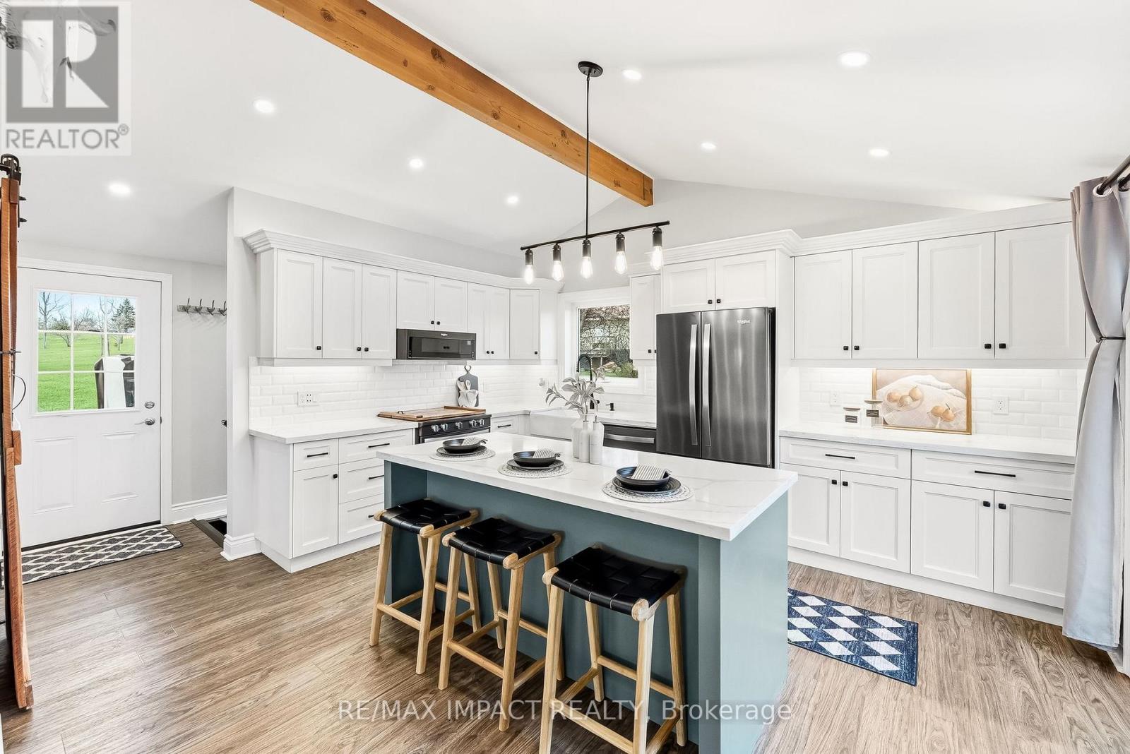 2 Skiview Drive, Cavan Monaghan, Ontario  L0A 1A0 - Photo 8 - X13105360