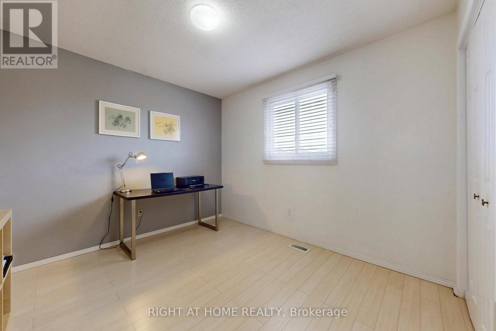 62 Como Place, Hamilton, Ontario  L9B 1Y4 - Photo 29 - X13105372