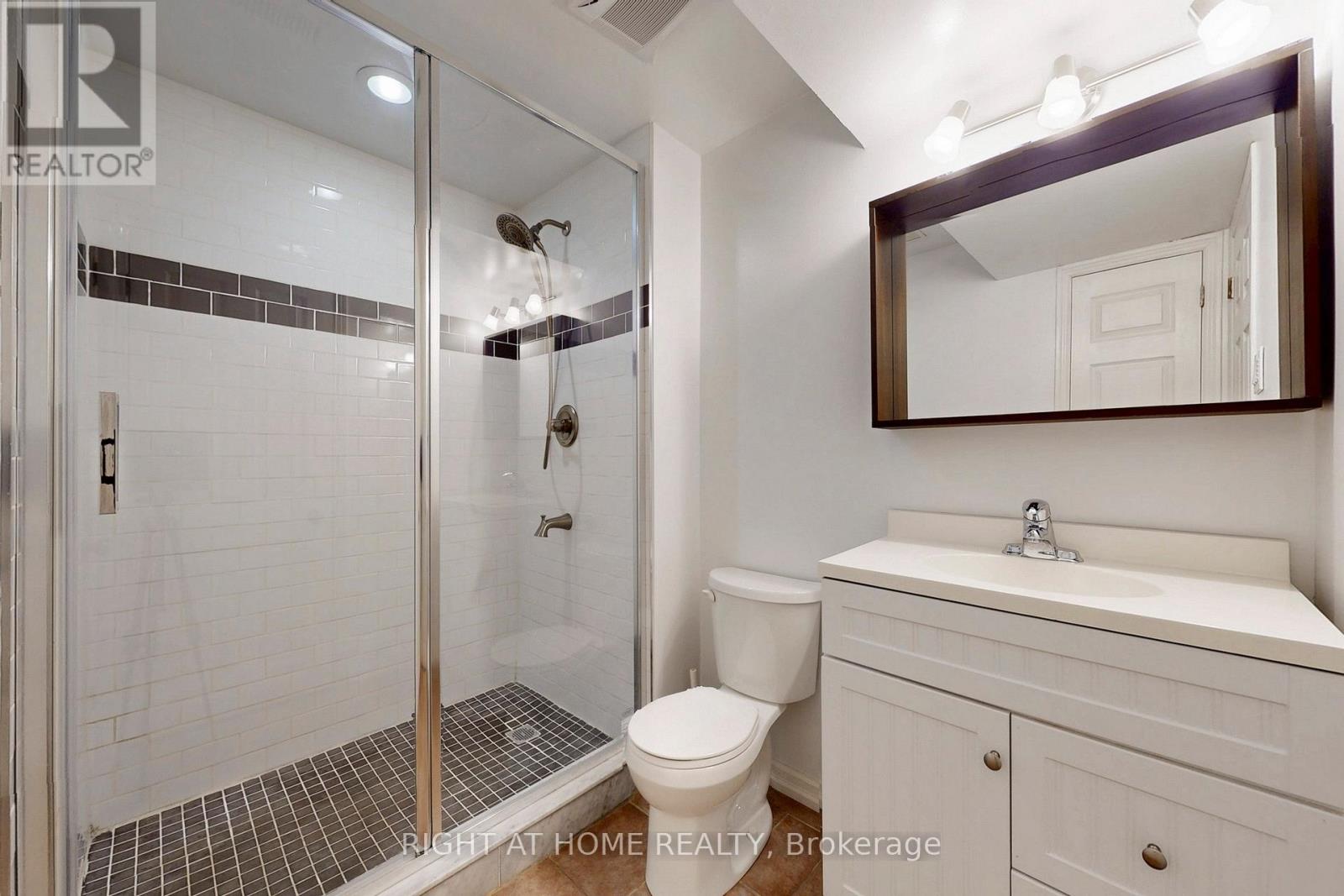 62 Como Place, Hamilton, Ontario  L9B 1Y4 - Photo 39 - X13105372