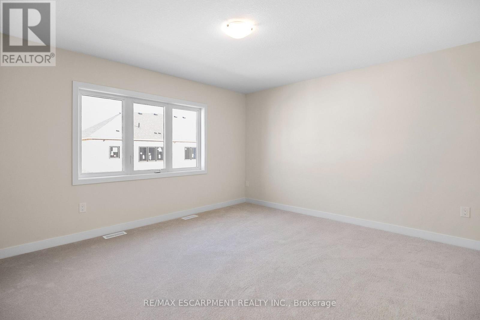 12 Blackberry Lane, Thorold, Ontario  L3B 0L3 - Photo 15 - X13105400