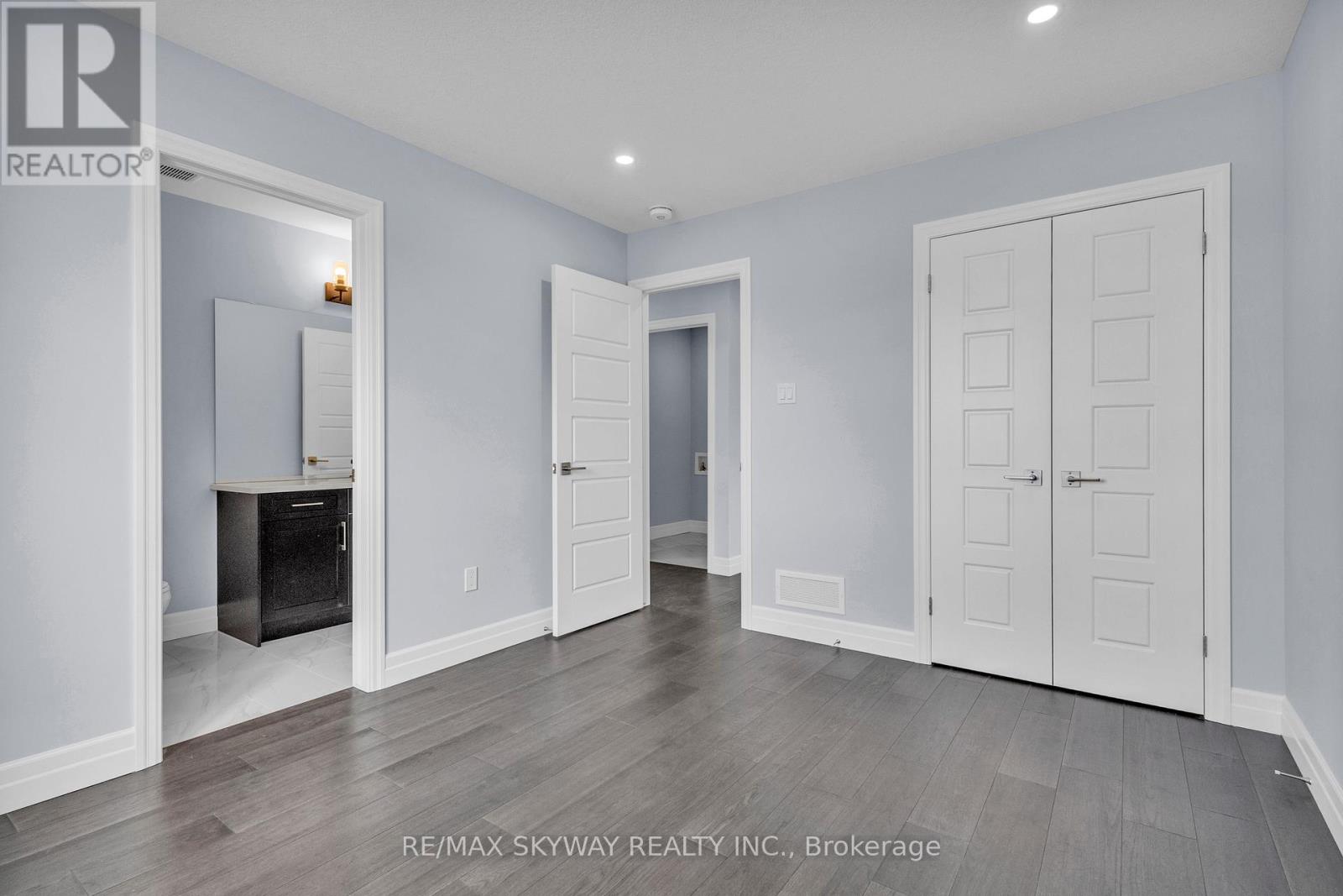 176 Foxborough Place, Thames Centre, Ontario  N0M 2P0 - Photo 16 - X13105462
