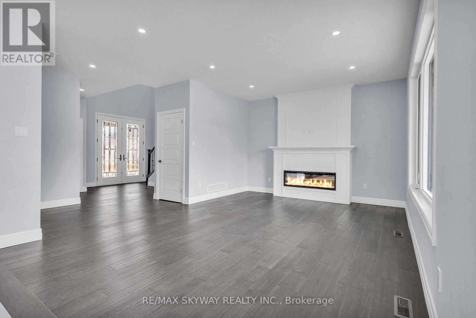 176 Foxborough Place, Thames Centre, Ontario  N0M 2P0 - Photo 35 - X13105462