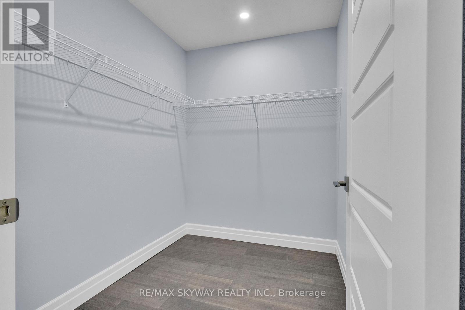 176 Foxborough Place, Thames Centre, Ontario  N0M 2P0 - Photo 40 - X13105462