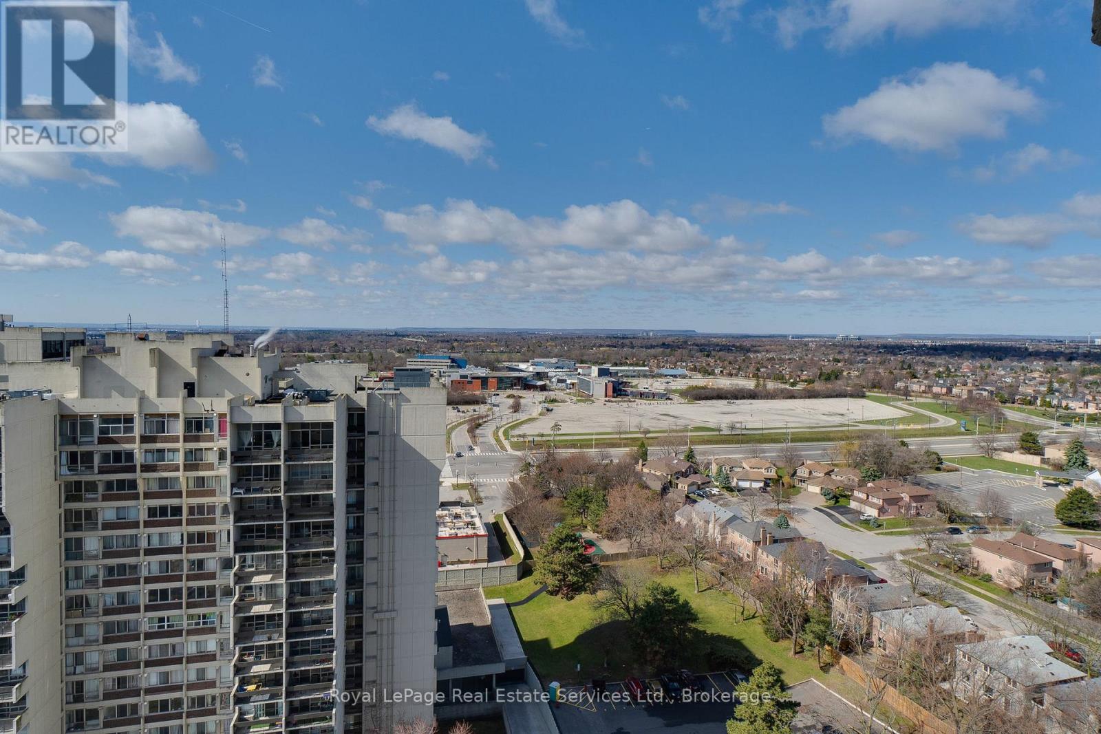 2004 - 1359 White Oaks Boulevard, Oakville, Ontario  L6H 2R8 - Photo 13 - W13105604