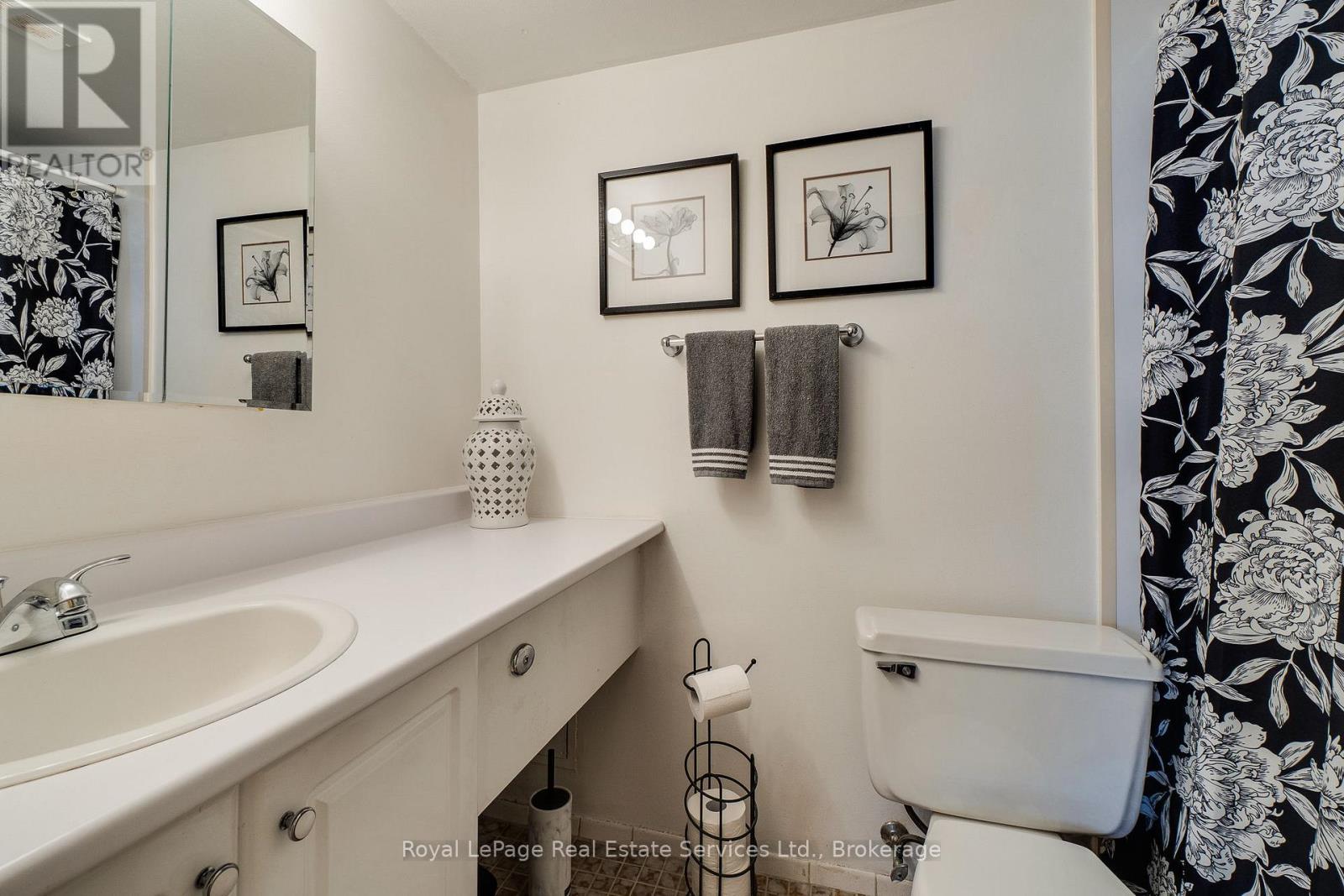 2004 - 1359 White Oaks Boulevard, Oakville, Ontario  L6H 2R8 - Photo 19 - W13105604