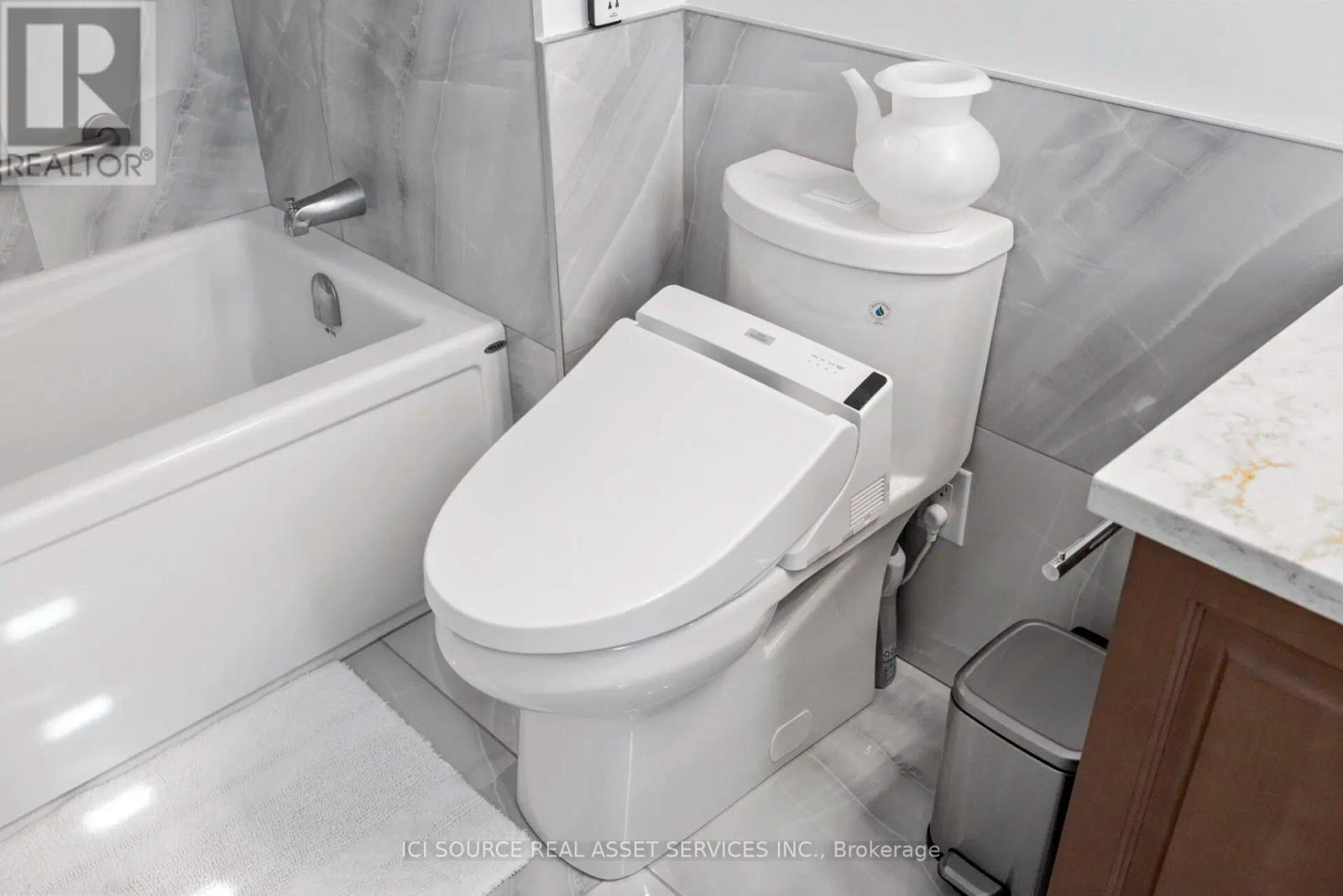 Upper - 733 Coast Circle, Ottawa, Ontario  K4M 0J4 - Photo 29 - X12626598