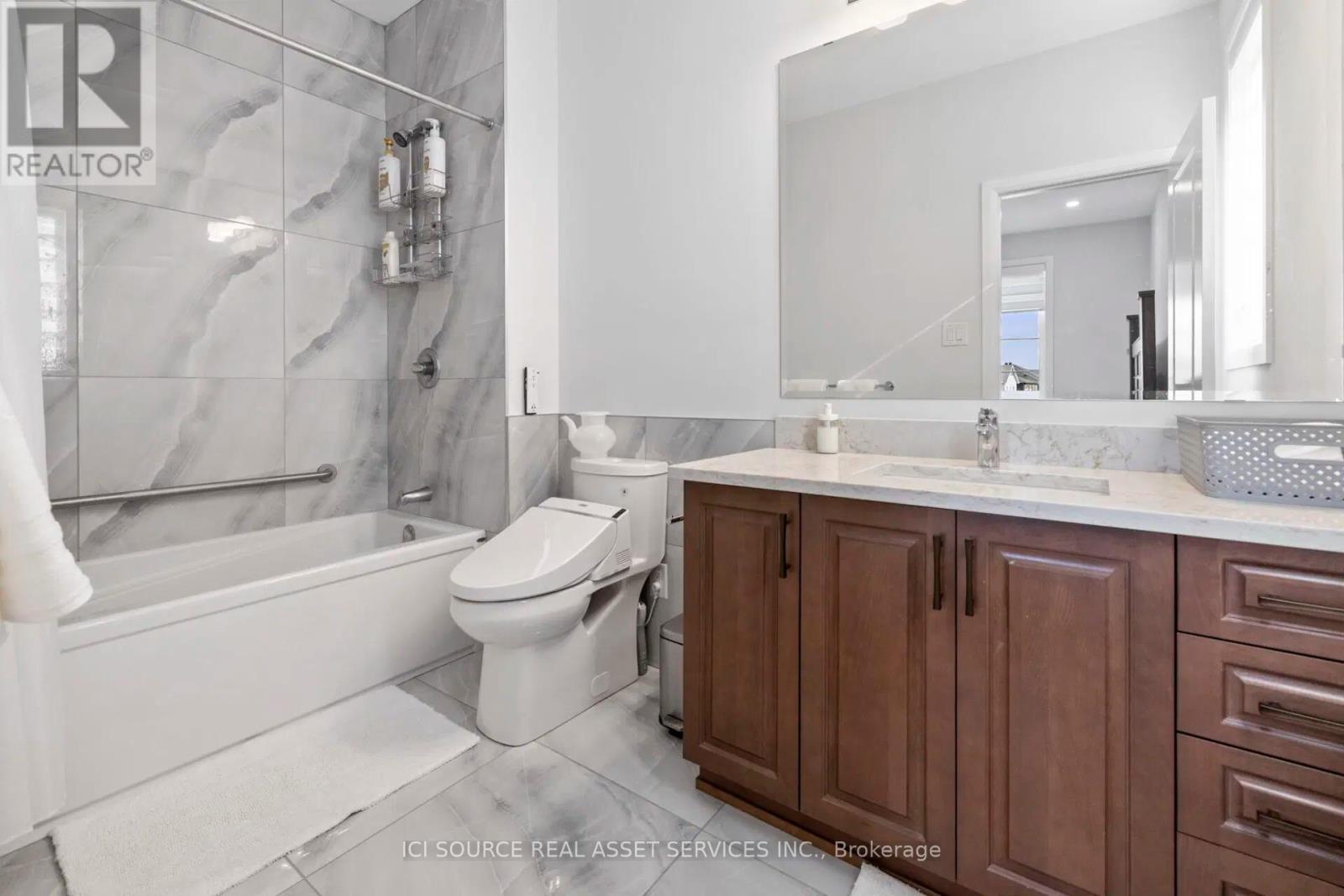 Upper - 733 Coast Circle, Ottawa, Ontario  K4M 0J4 - Photo 23 - X12626598