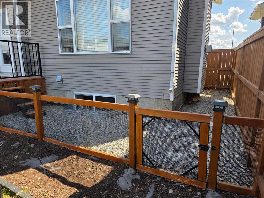 210 Viscount Drive, Red Deer, Alberta  T4R 0M7 - Photo 33 - A2309193