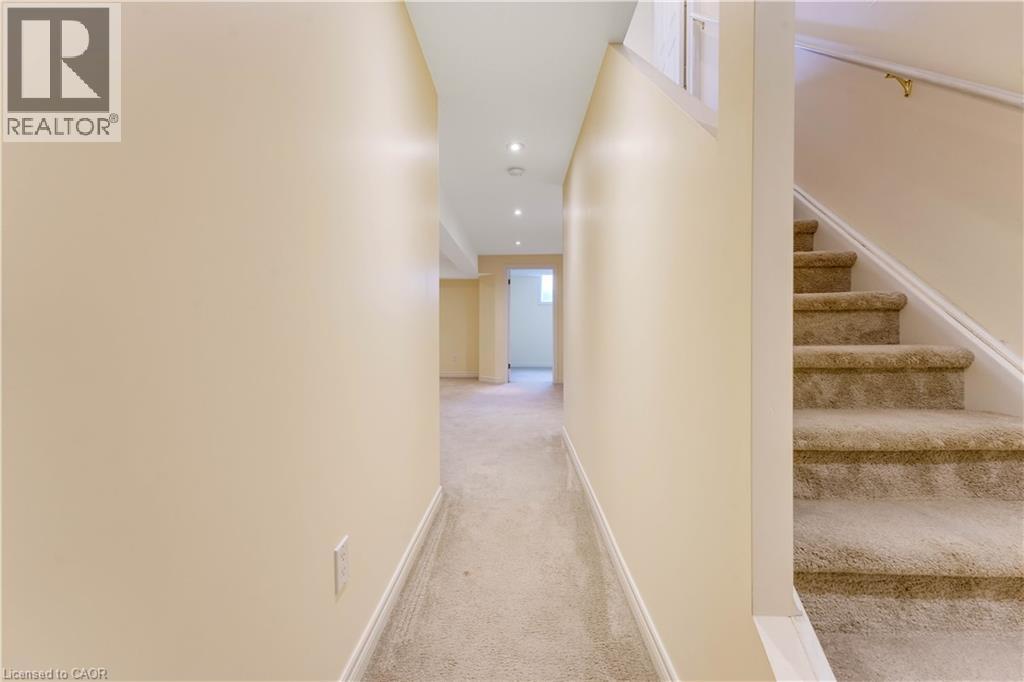 76 Templewood Drive, Kitchener, Ontario  N2R 1X3 - Photo 18 - 40828645