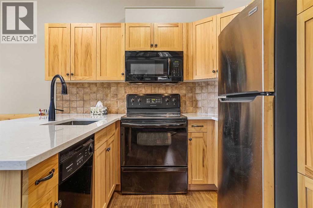 201, 70 Dyrgas Gate, Canmore, Alberta  T1W 3J6 - Photo 11 - A2289311
