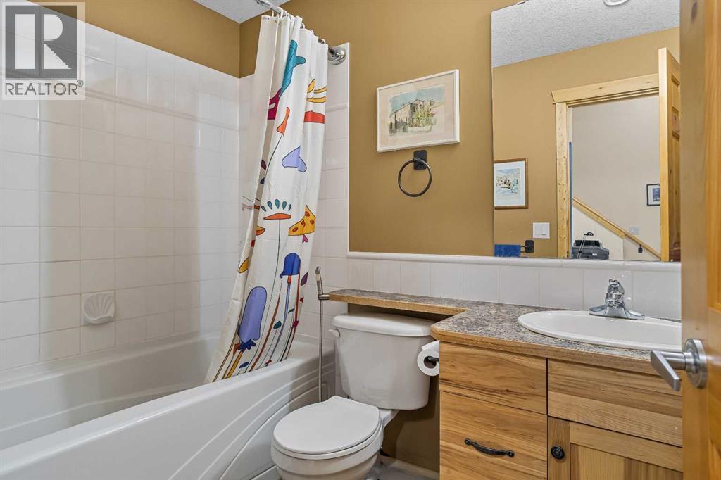 201, 70 Dyrgas Gate, Canmore, Alberta  T1W 3J6 - Photo 27 - A2289311