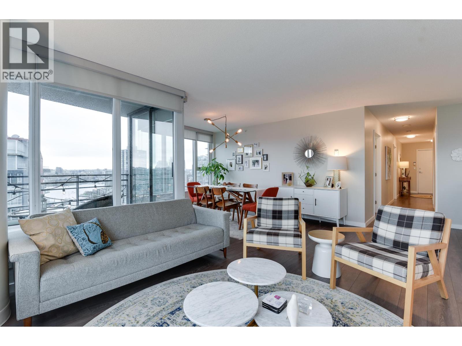 2803 33 Smithe Street, Vancouver, British Columbia  V6B 0B5 - Photo 2 - R3111501