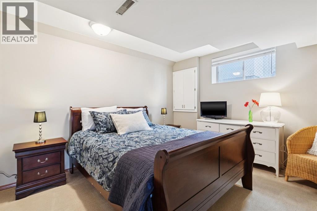 266 Diamond Drive Se, Calgary, Alberta  T2J 7E2 - Photo 36 - A2305701