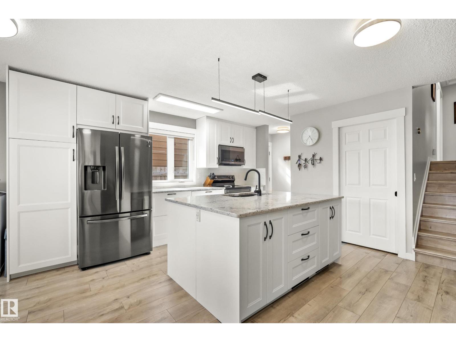 36 Greenwood Cl, Spruce Grove, Alberta  T7X 1Y1 - Photo 3 - E4486704