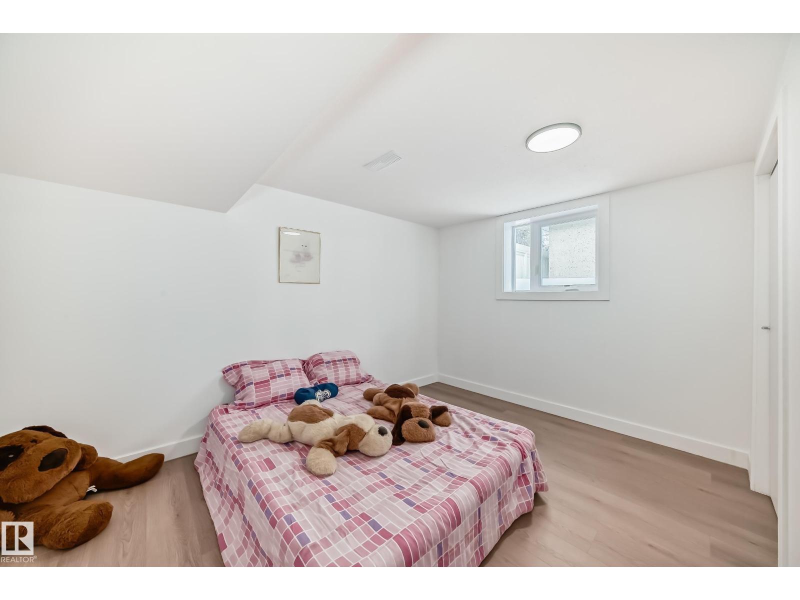 8712 89 Av Nw, Edmonton, Alberta  T6C 1N7 - Photo 14 - E4486707