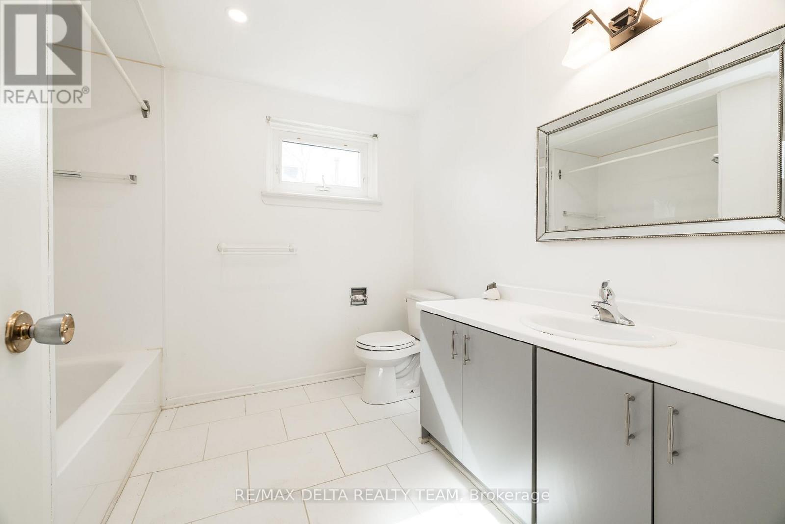 796 Vinette Crescent, Ottawa, Ontario  K1E 1W9 - Photo 12 - X13105570