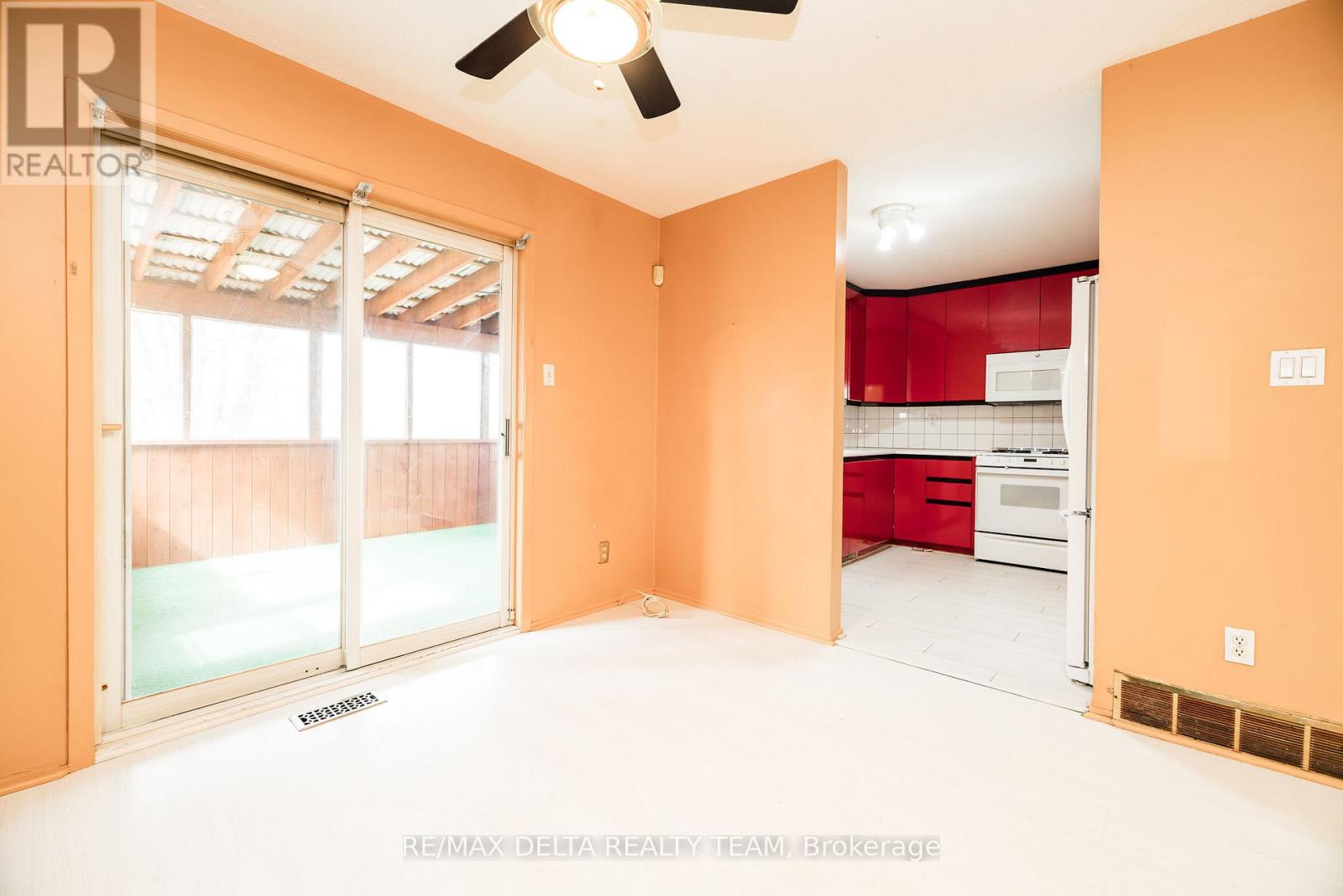 796 Vinette Crescent, Ottawa, Ontario  K1E 1W9 - Photo 8 - X13105570