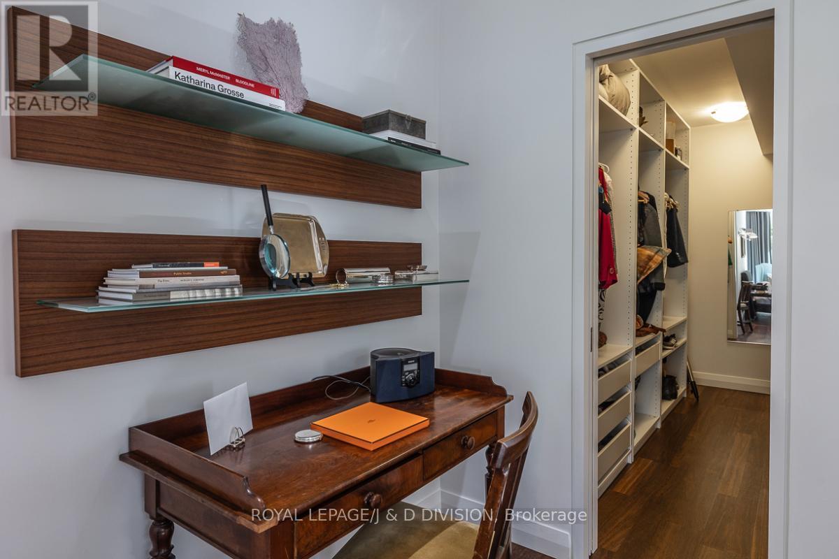 44 Standish Avenue, Toronto, Ontario  M4W 3B1 - Photo 24 - C13069976