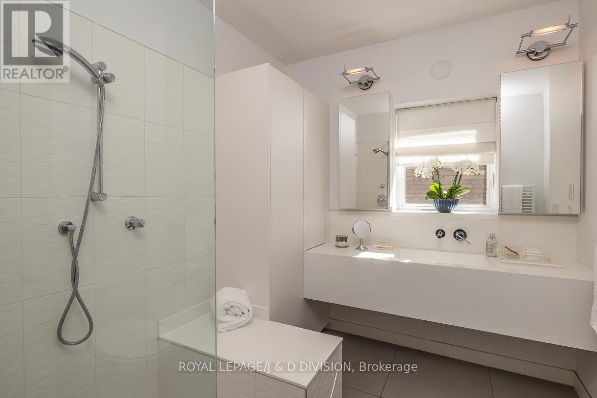 44 Standish Avenue, Toronto, Ontario  M4W 3B1 - Photo 25 - C13069976