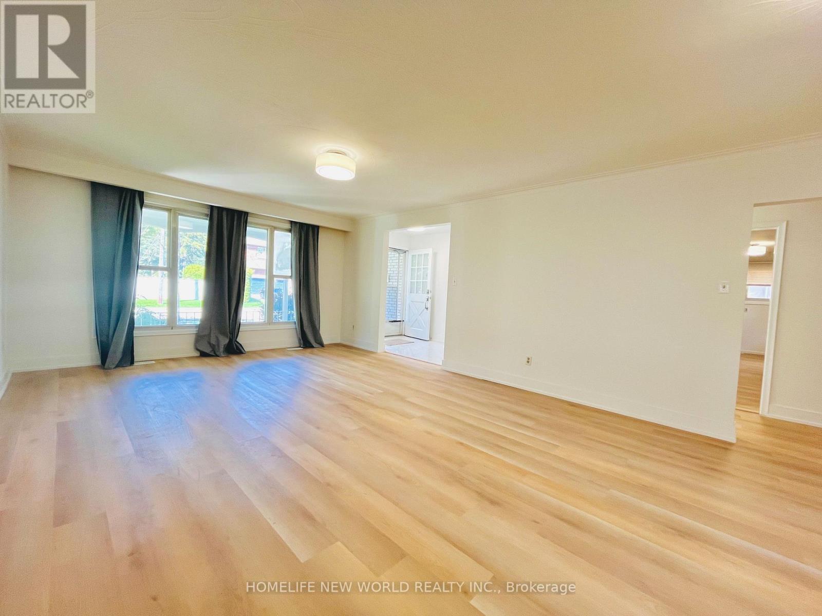 Ground - 127 Highgate Avenue, Toronto, Ontario  M2N 5G5 - Photo 9 - C13105622