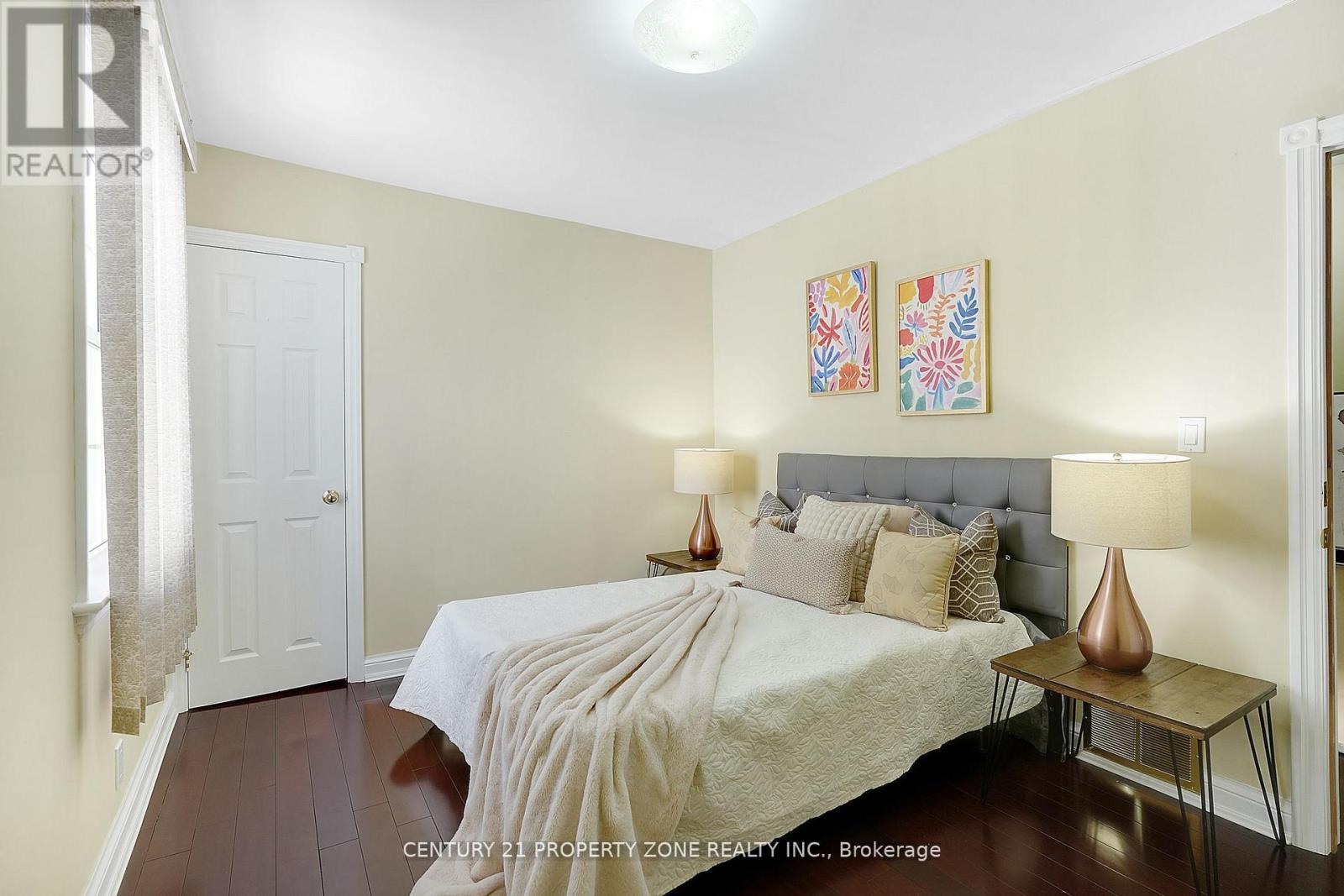 97 Sparkhall Avenue, Toronto, Ontario  M4K 1G7 - Photo 17 - E13105548