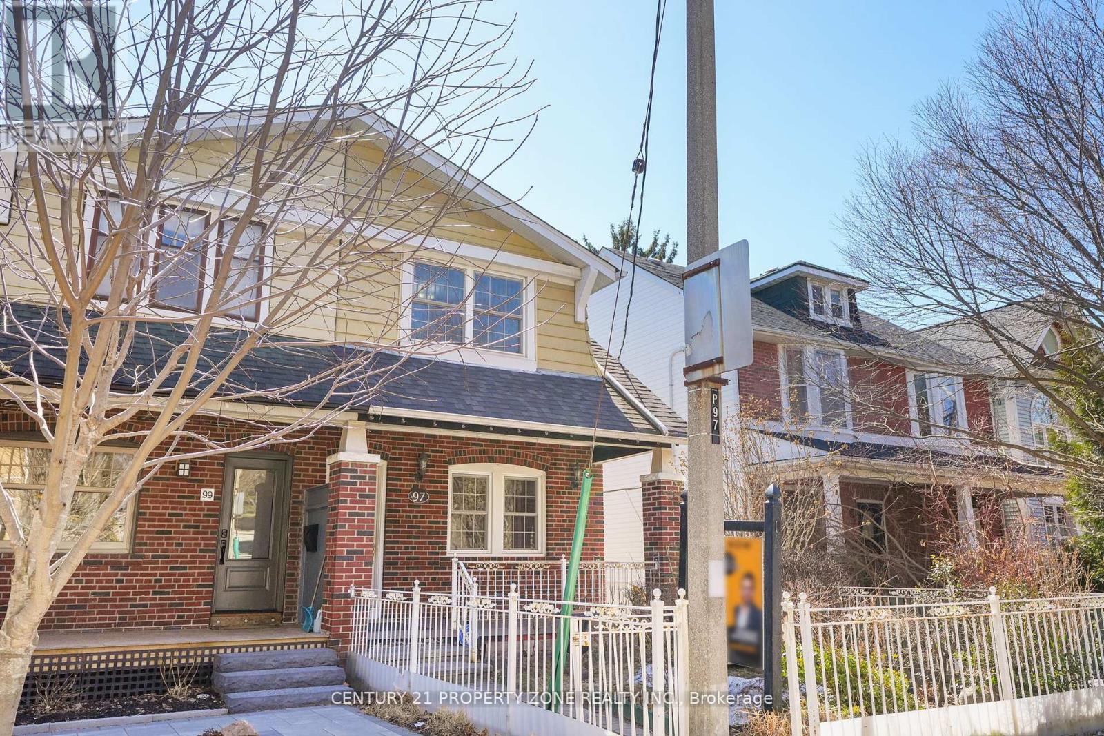 97 Sparkhall Avenue, Toronto, Ontario  M4K 1G7 - Photo 3 - E13105548