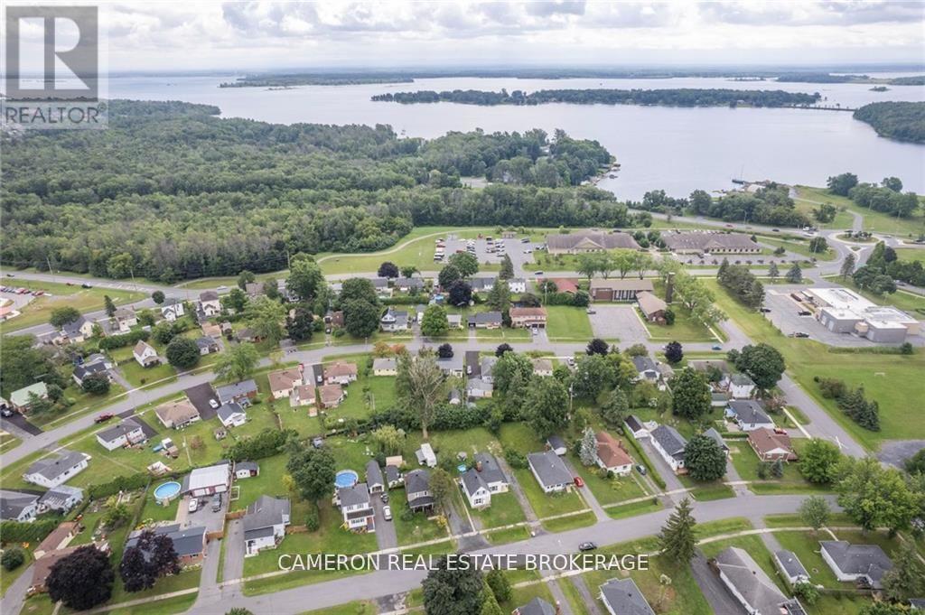8-8 1/2 Adam Dixon Avenue, South Stormont, Ontario  K0C 1P0 - Photo 19 - X13105600
