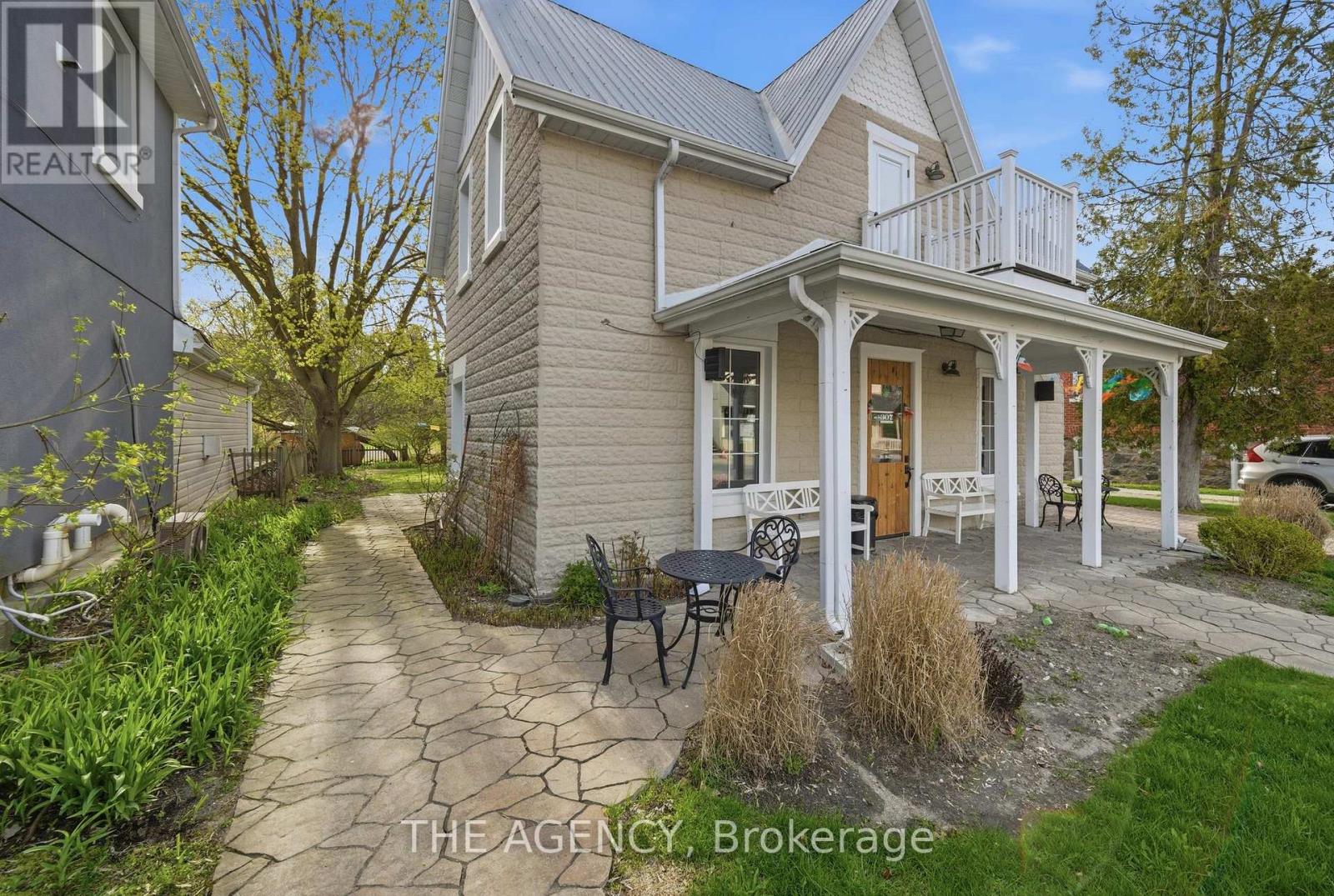 307 Main Street, King (Schomberg), Ontario  L0G 1T0 - Photo 5 - N13105546