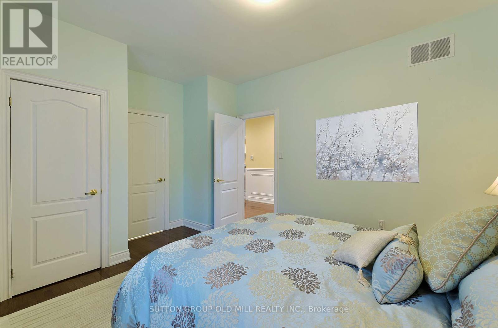 128 Carmela Avenue, Richmond Hill, Ontario  L4E 2V6 - Photo 17 - N13105580