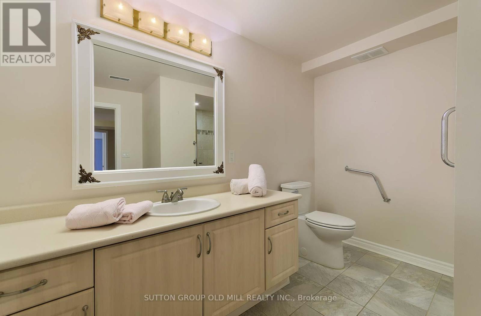 128 Carmela Avenue, Richmond Hill, Ontario  L4E 2V6 - Photo 27 - N13105580
