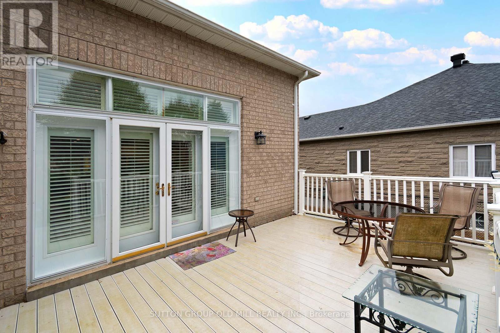 128 Carmela Avenue, Richmond Hill, Ontario  L4E 2V6 - Photo 29 - N13105580