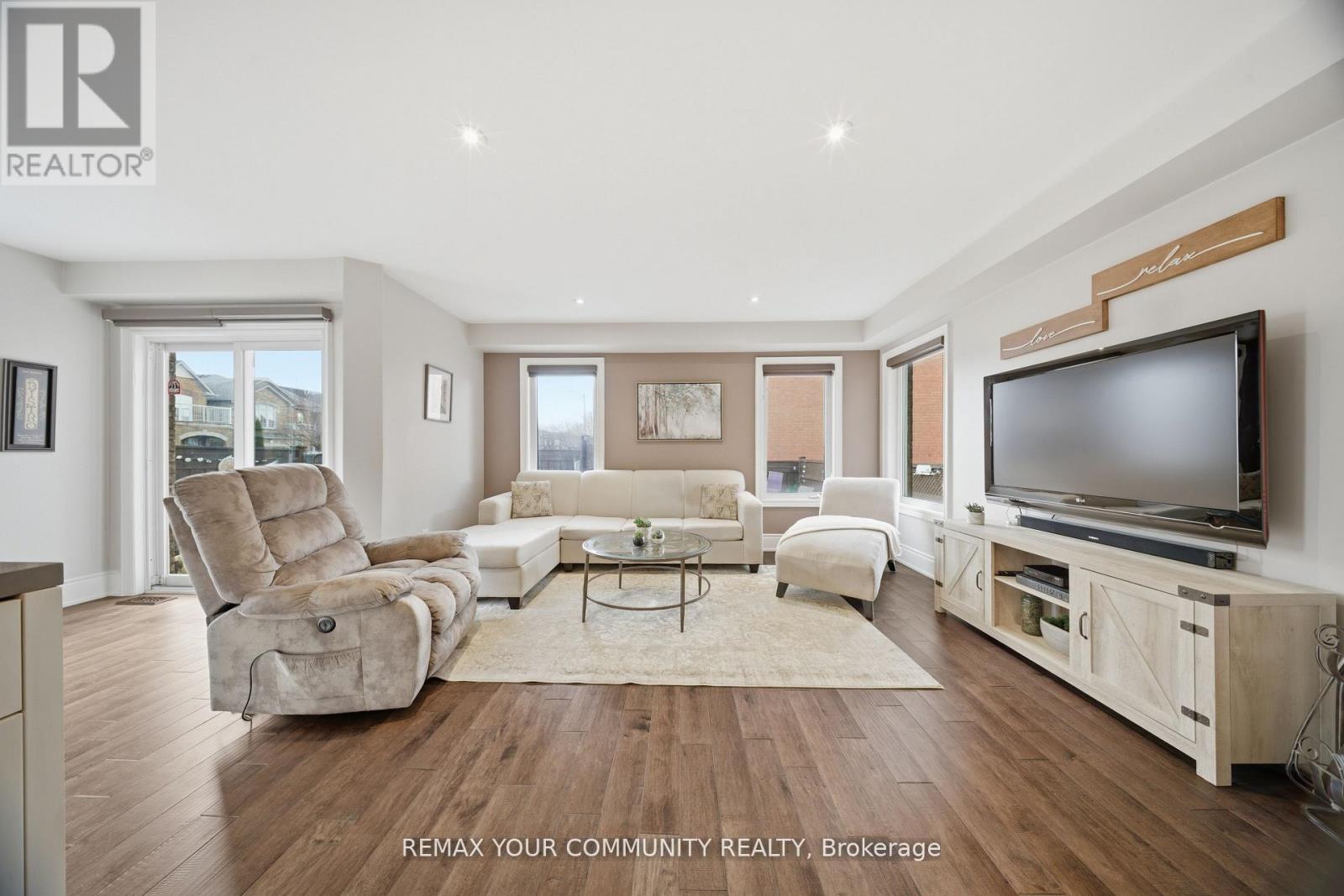 68 Goyo Gate, Vaughan, Ontario  L6A 3T3 - Photo 15 - N13105608
