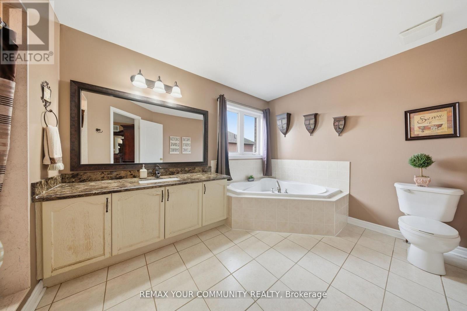 68 Goyo Gate, Vaughan, Ontario  L6A 3T3 - Photo 21 - N13105608