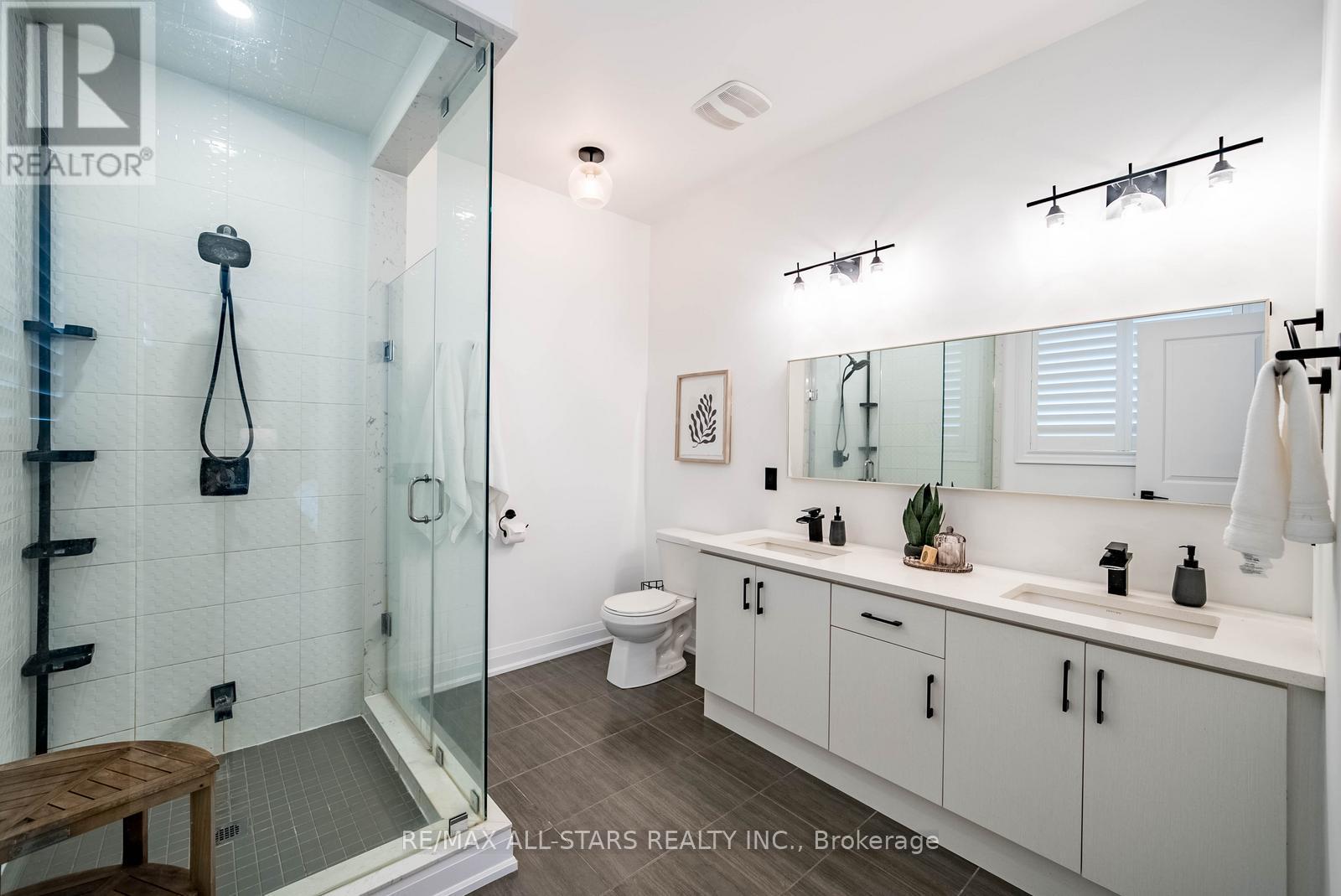 343 Busato Drive, Whitchurch-Stouffville, Ontario  L4A 4V1 - Photo 21 - N13105632