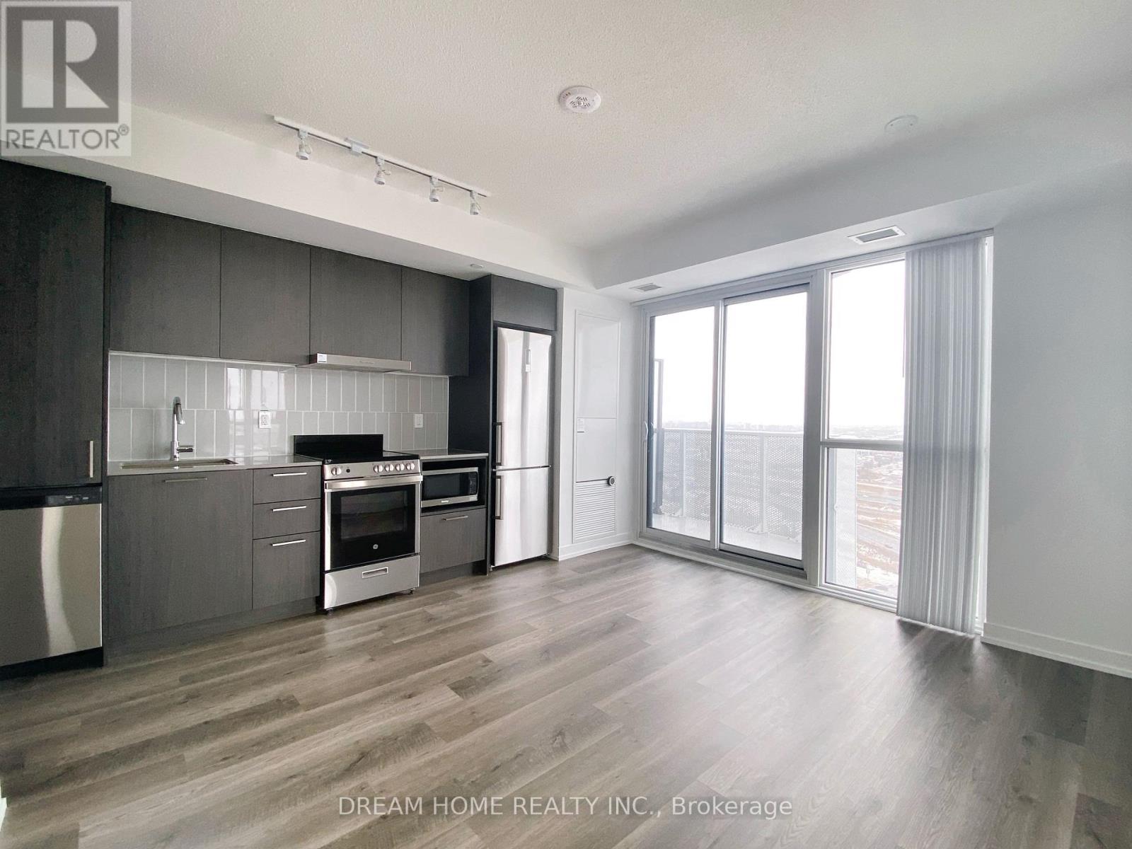 2711 - 195 Commerce Street, Vaughan (Vaughan Corporate Centre), Ontario  L4K 0P9 - Photo 1 - N13105680