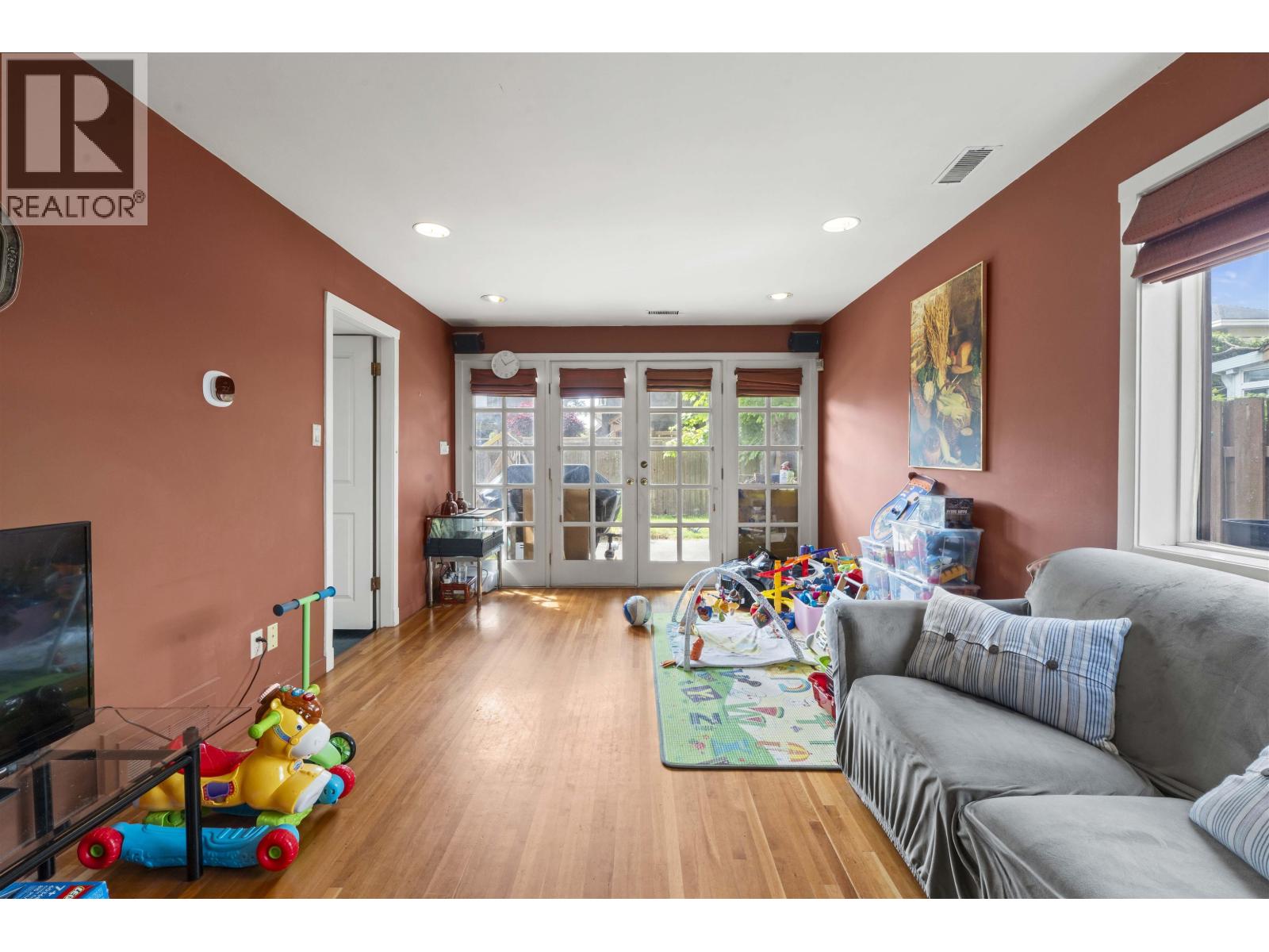 9560 Glendower Drive, Richmond, British Columbia  V7A 2Y5 - Photo 13 - R3121500