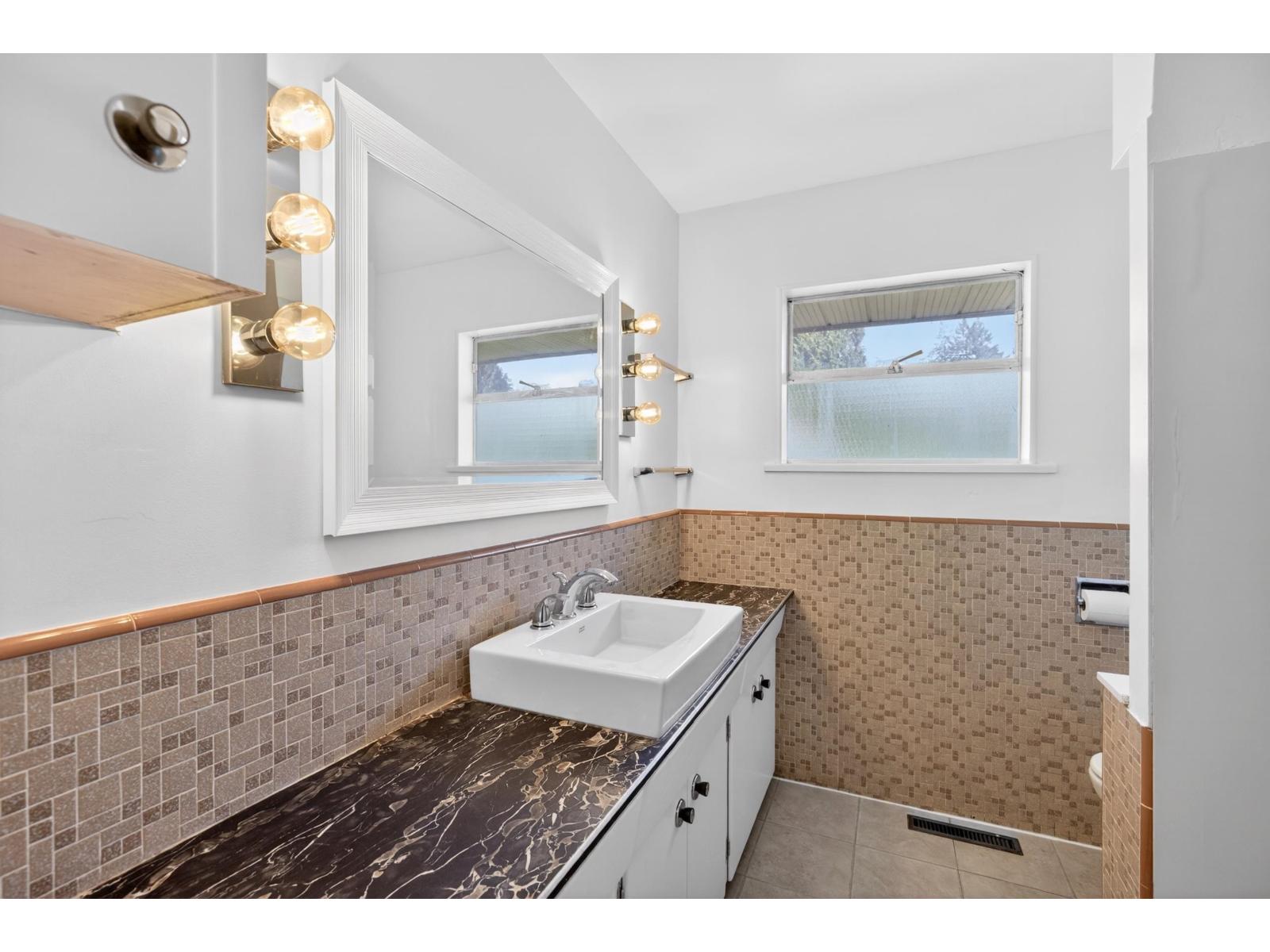 13759 111 Avenue, Surrey, British Columbia  V3R 2C1 - Photo 18 - R3120341