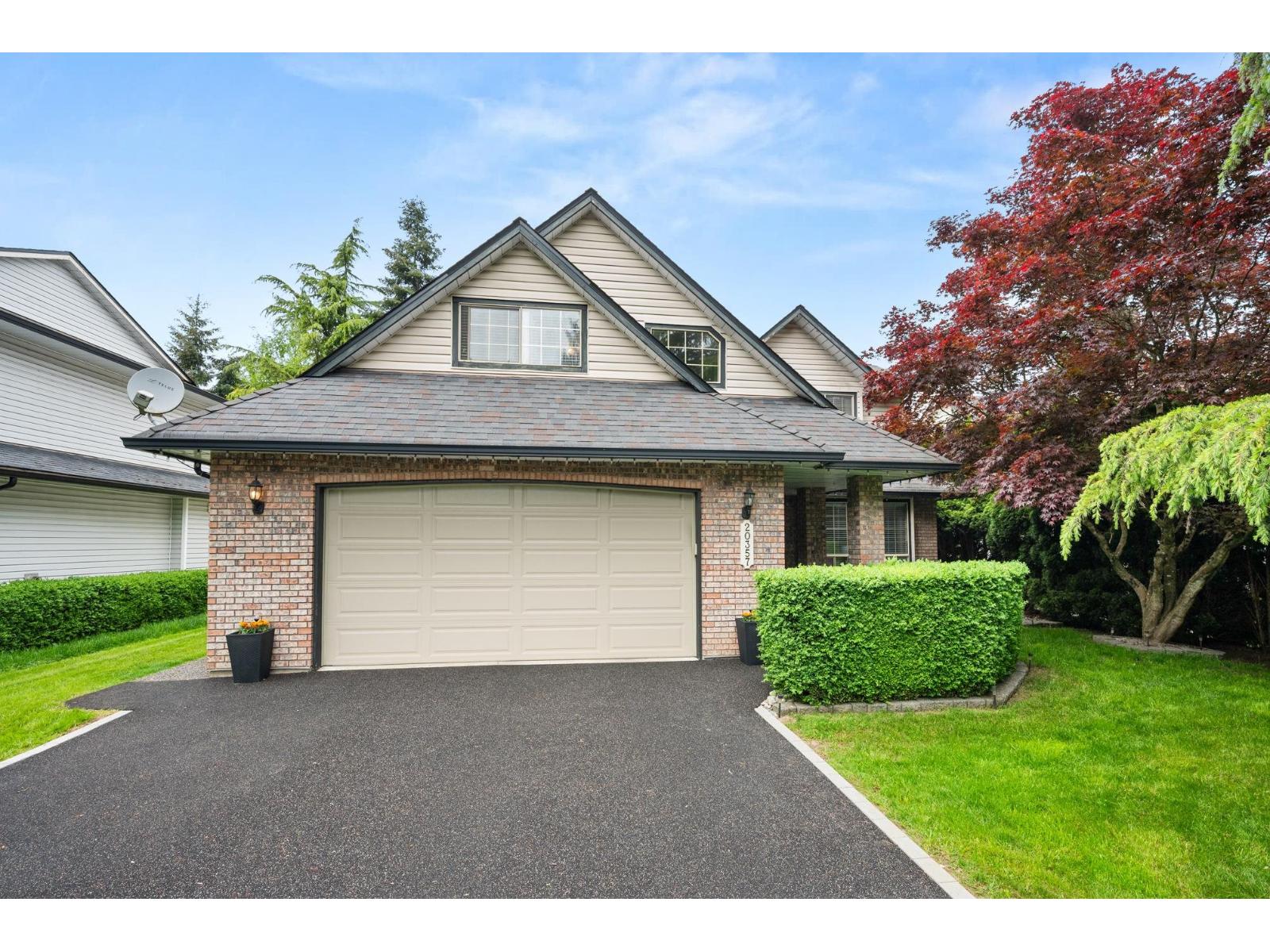 20357 91a Avenue, Langley, British Columbia  V1M 2G2 - Photo 1 - R3121344