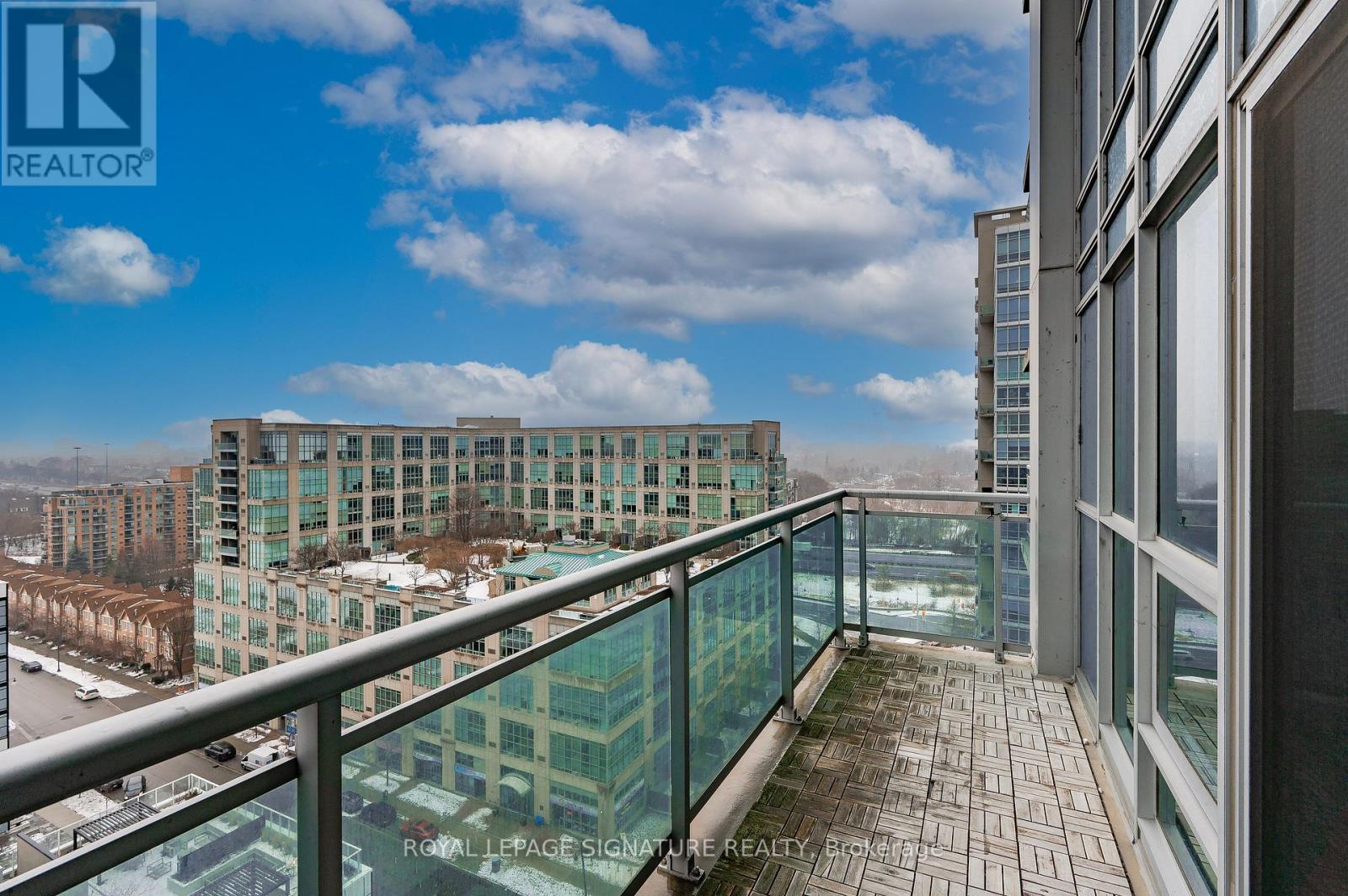 1511 - 155 Legion Road N, Toronto, Ontario  M8Y 0A7 - Photo 17 - W13105502