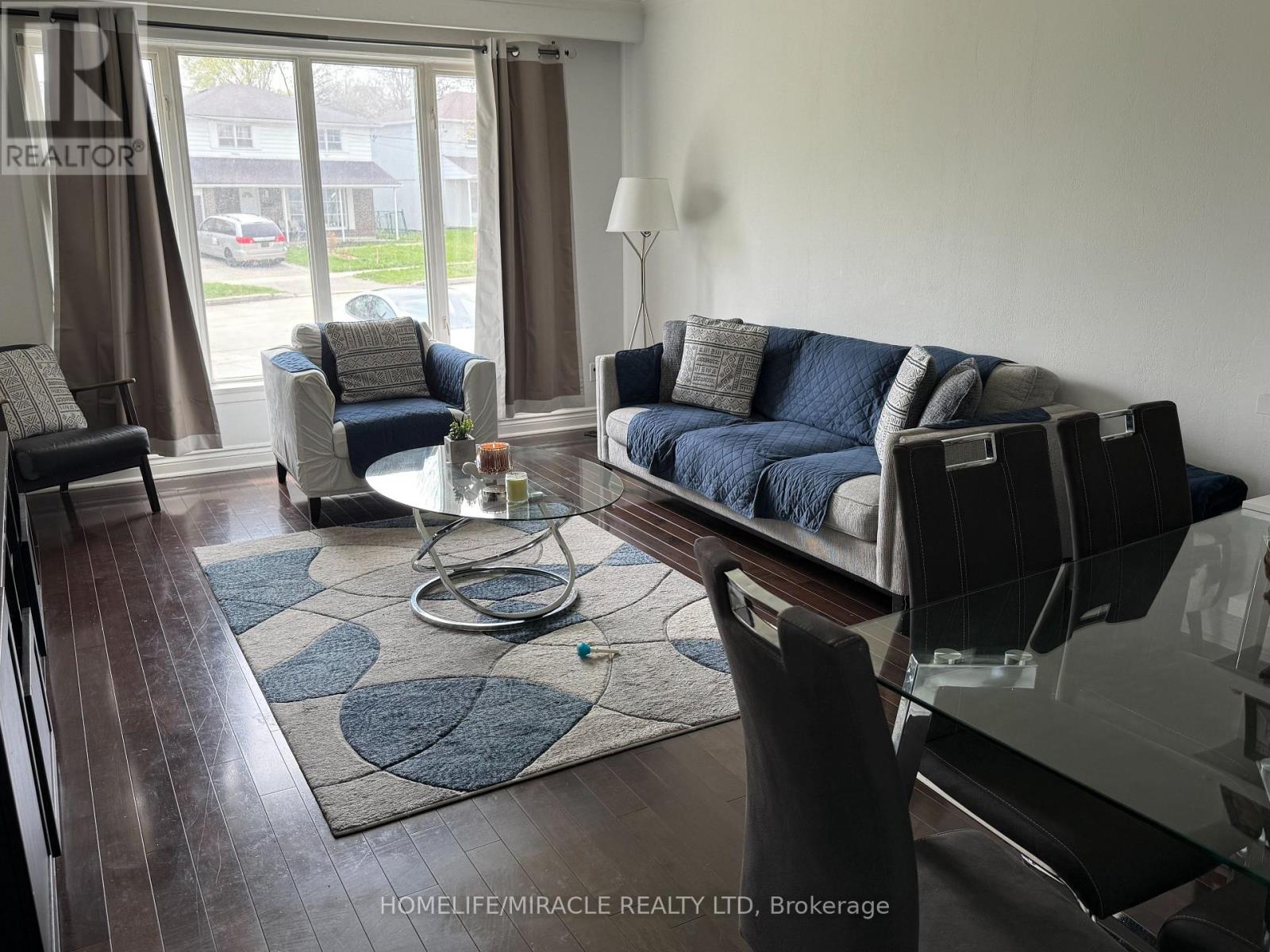 84 Shendale Drive, Toronto, Ontario  M9W 2B5 - Photo 3 - W13105522