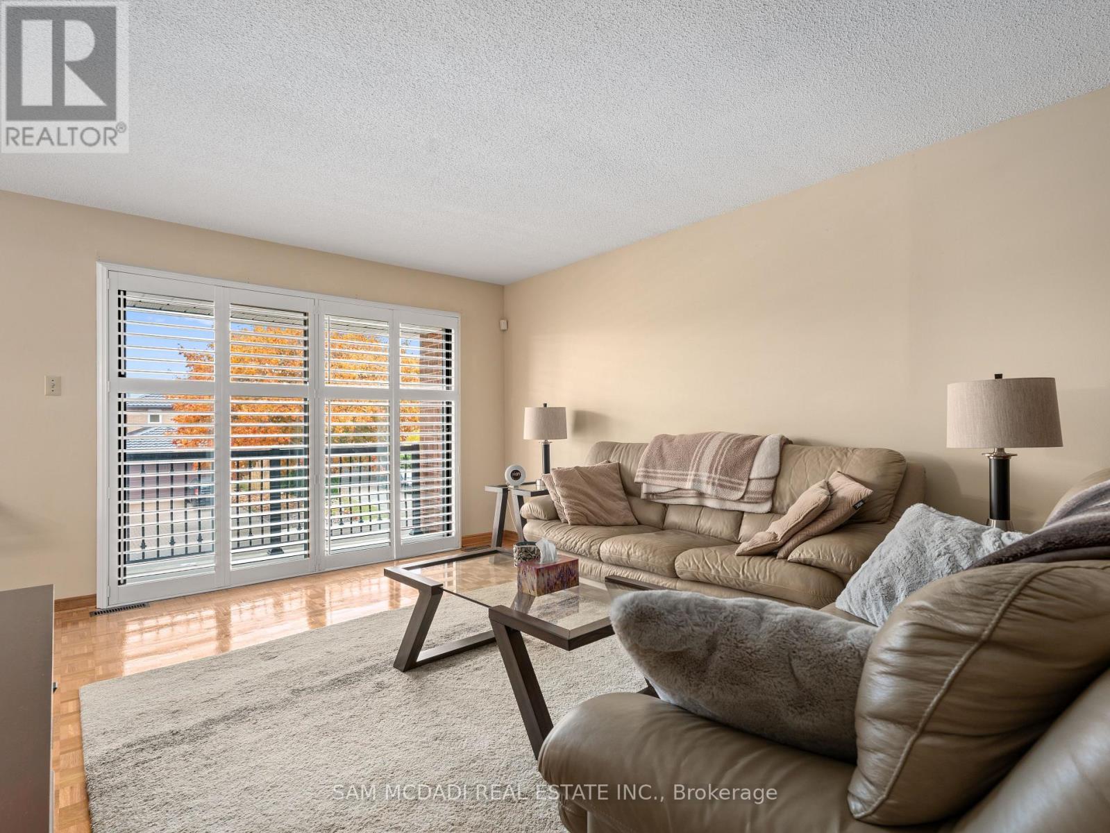 5472 Bourget Drive, Mississauga, Ontario  L5R 3C9 - Photo 4 - W13105552