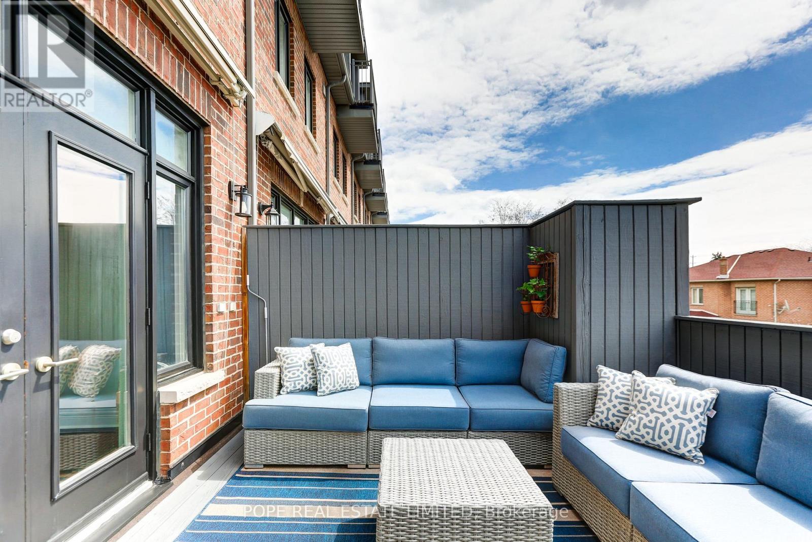 21 Ruby Lang Lane, Toronto, Ontario  M8Z 0B8 - Photo 20 - W13105568