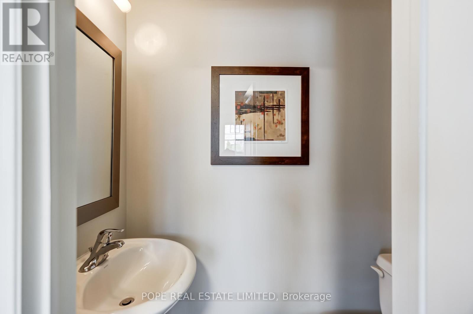 21 Ruby Lang Lane, Toronto, Ontario  M8Z 0B8 - Photo 8 - W13105568