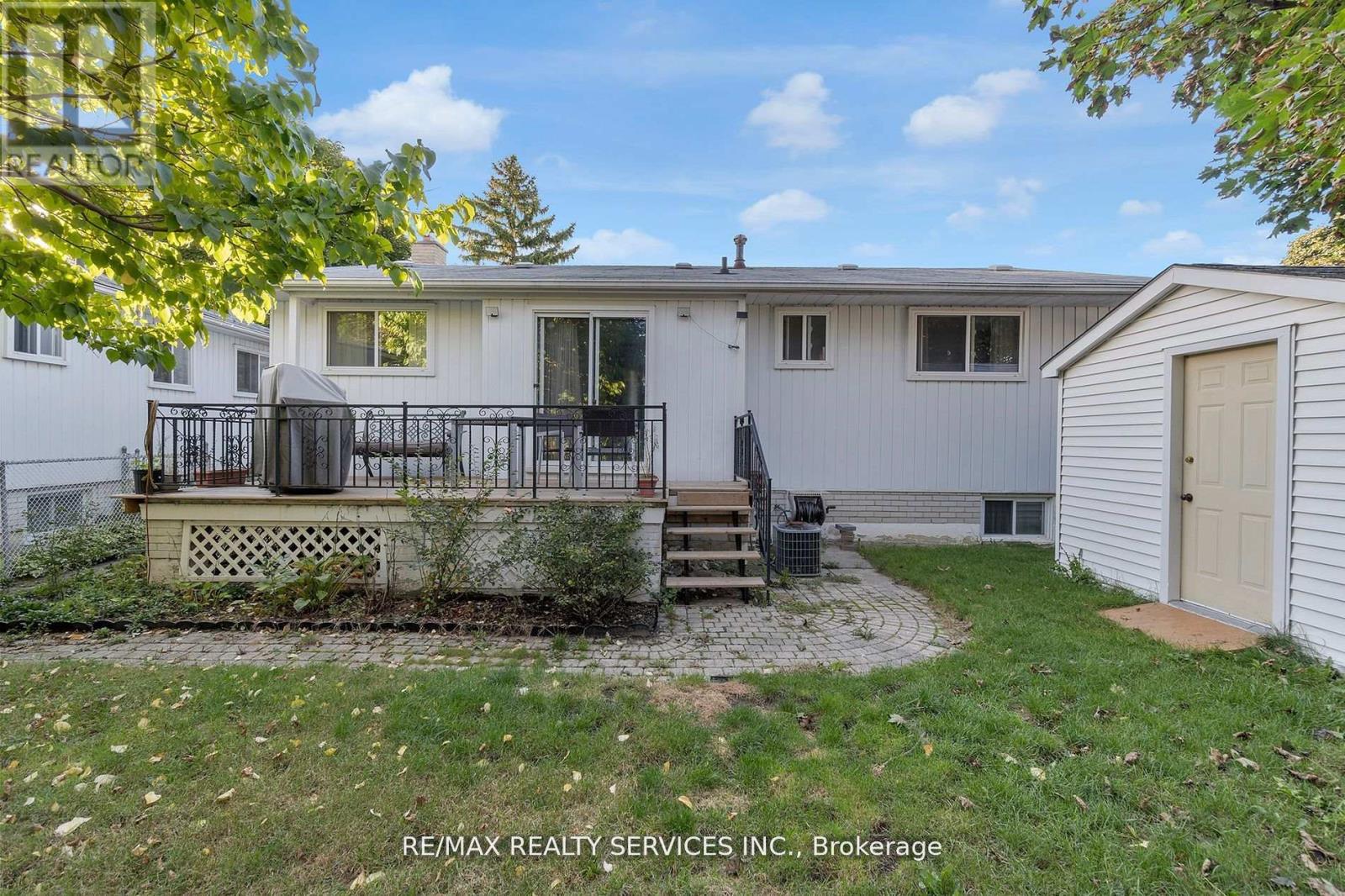 81 Glenforest Road, Brampton, Ontario  L6S 1L8 - Photo 21 - W13105598