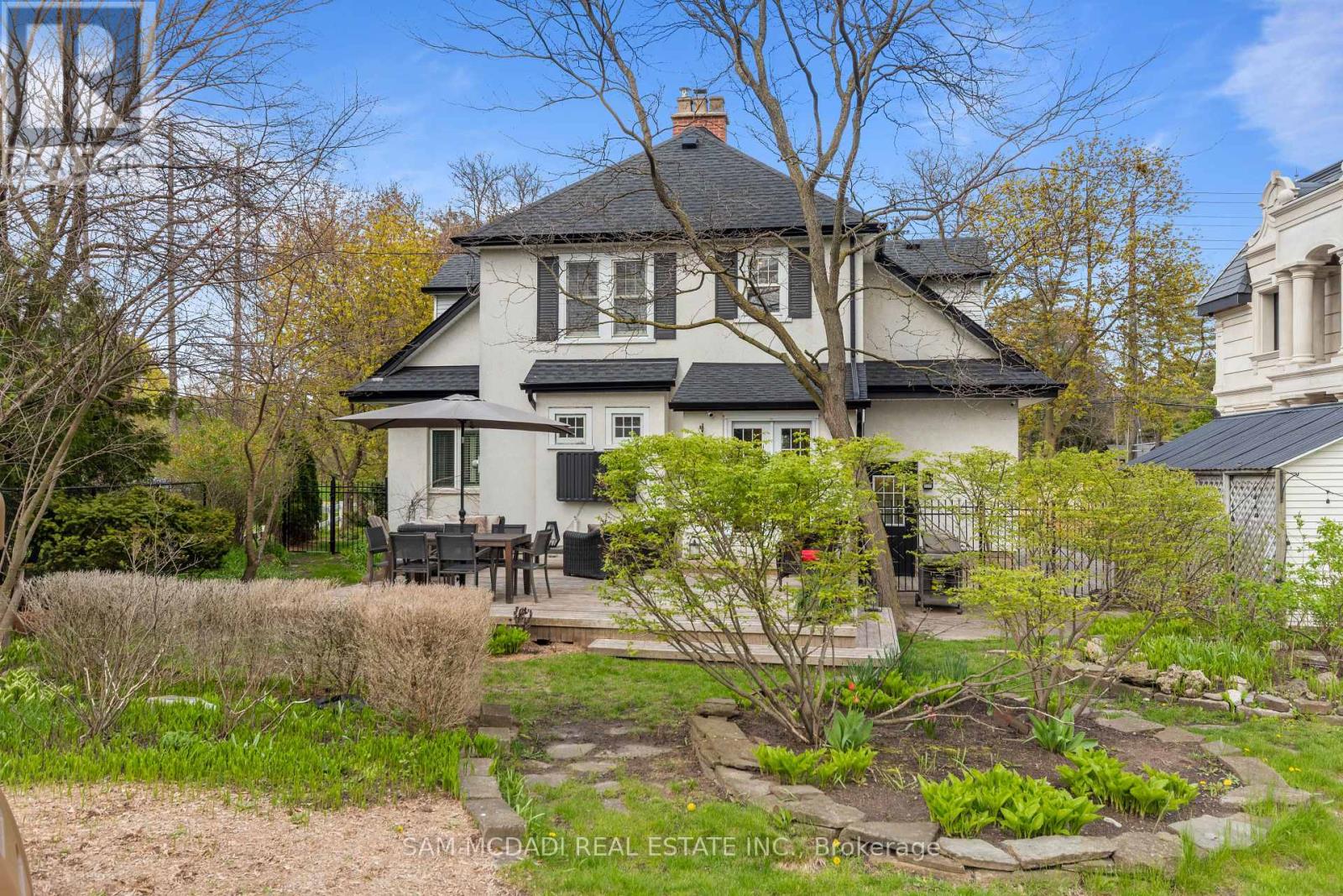 1296 Clarkson Road N, Mississauga, Ontario  L5J 2W3 - Photo 2 - W13105660