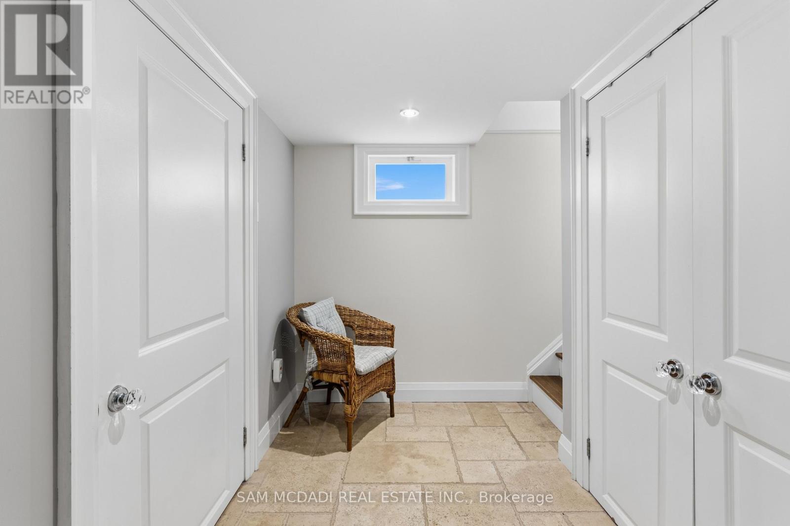 1296 Clarkson Road N, Mississauga, Ontario  L5J 2W3 - Photo 34 - W13105660