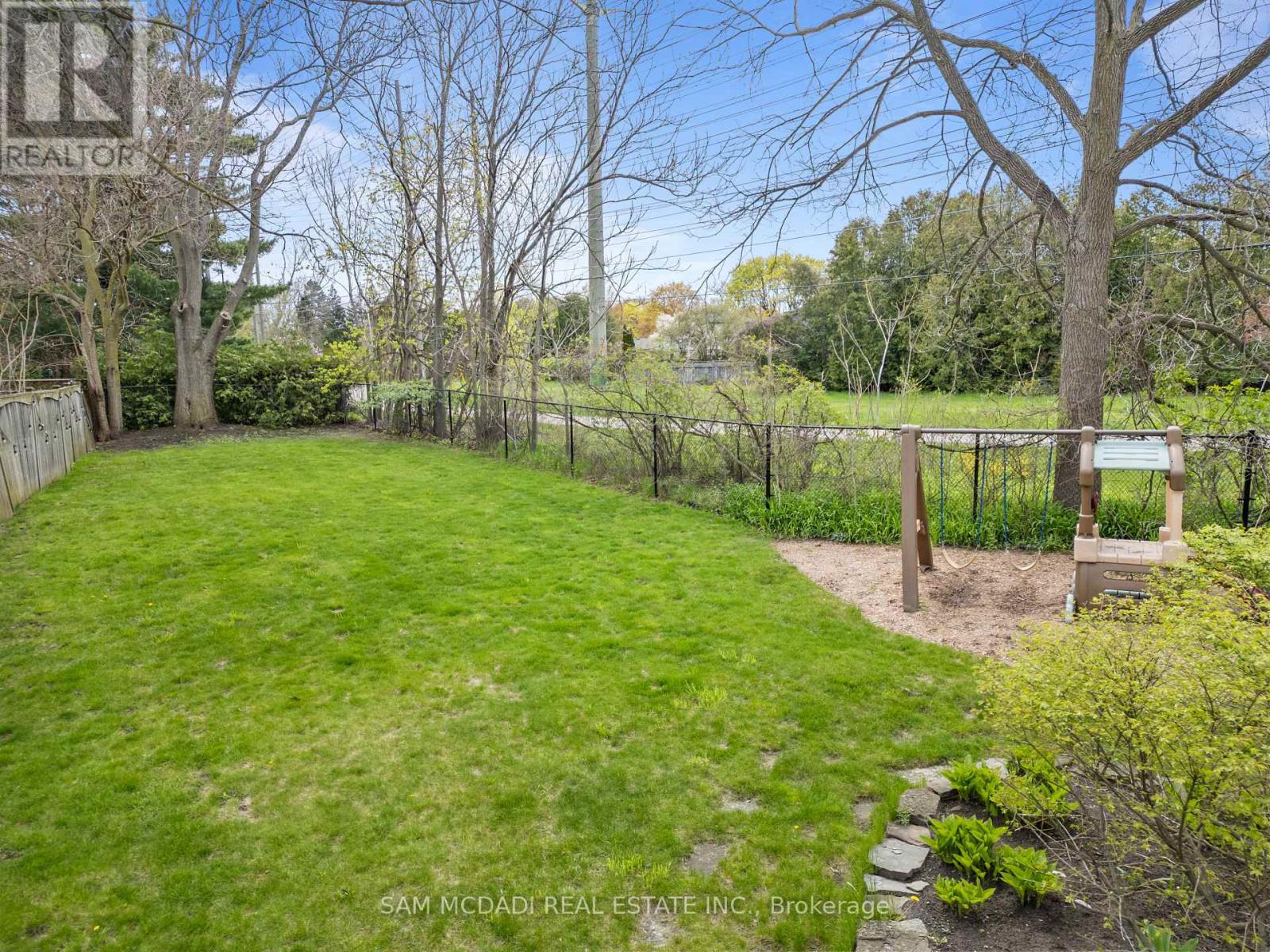 1296 Clarkson Road N, Mississauga, Ontario  L5J 2W3 - Photo 46 - W13105660