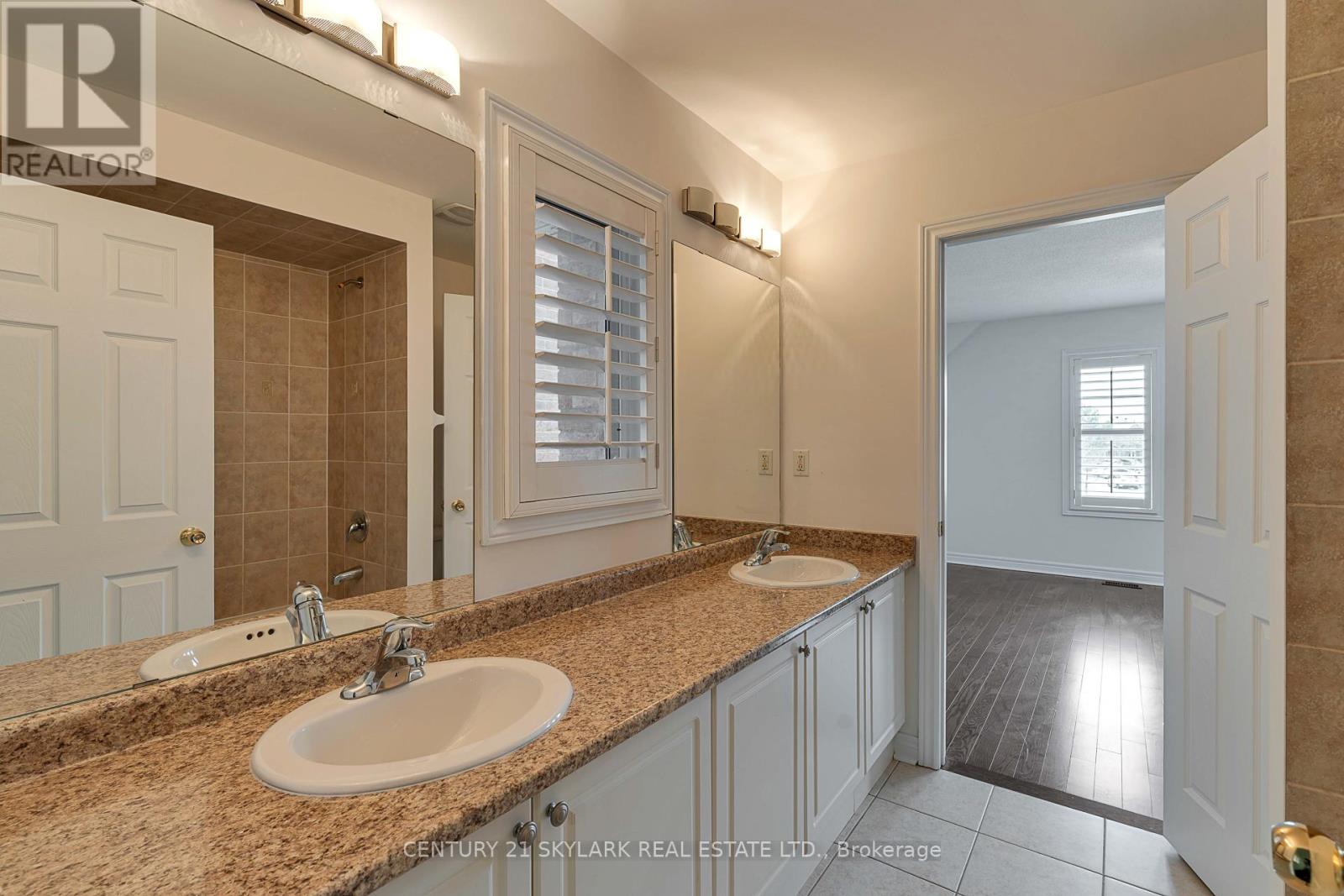 94 Bayhampton Drive, Brampton, Ontario  L6P 3A9 - Photo 22 - W13105664