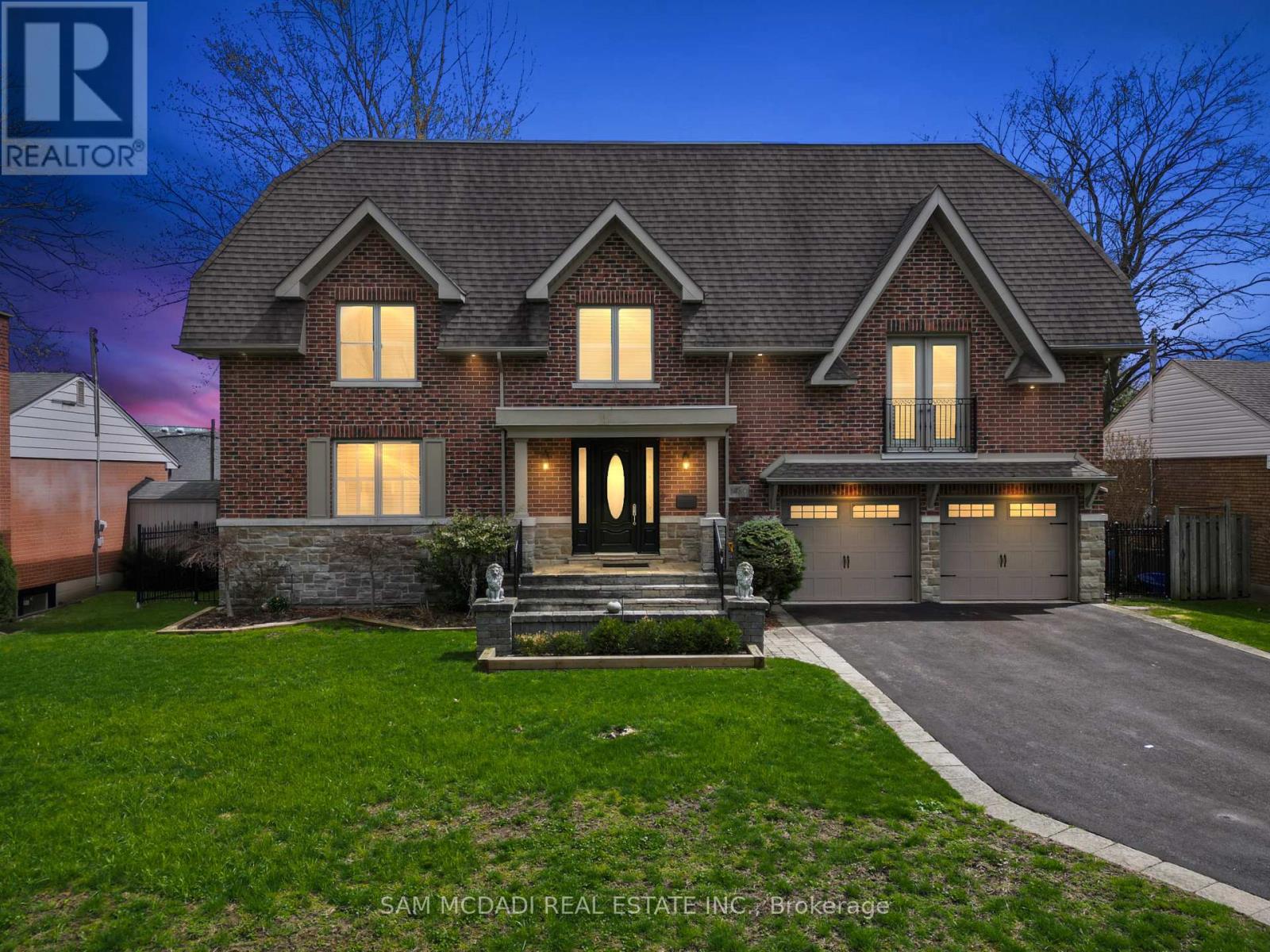 1486 Orchard Haven Ridge, Mississauga, Ontario  L5E 2S5 - Photo 1 - W13105666